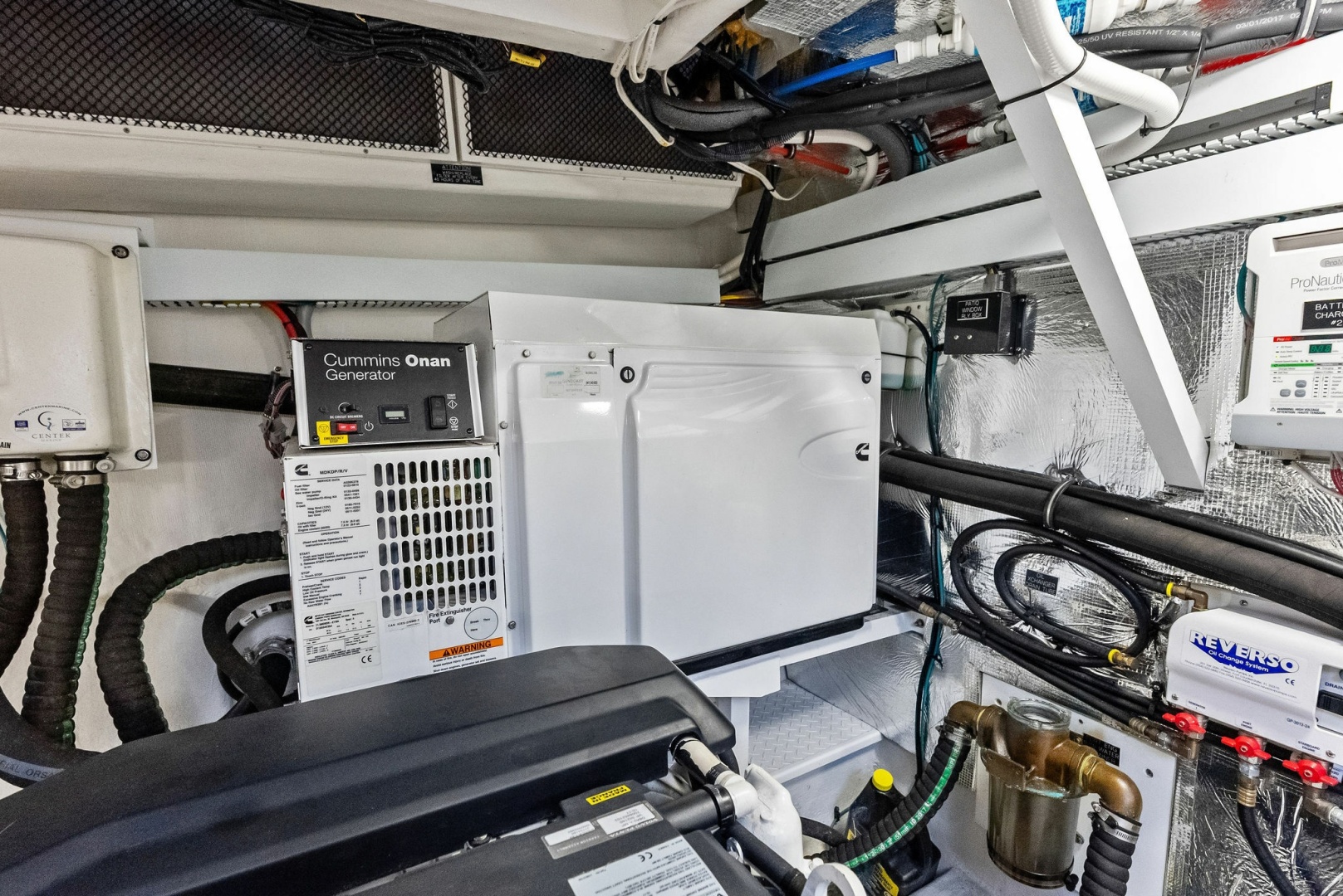 2019 Cruisers Yachts 54 Cantius - Image 62
