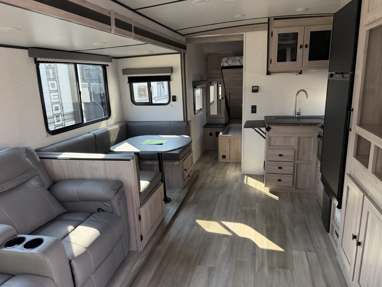 2024 Coachmen Northern Spirit Ultra Lite 2557RB - Image 6