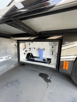 2016 AMERICAN COACH AMERICAN REVOLUTION 42T - Image 7