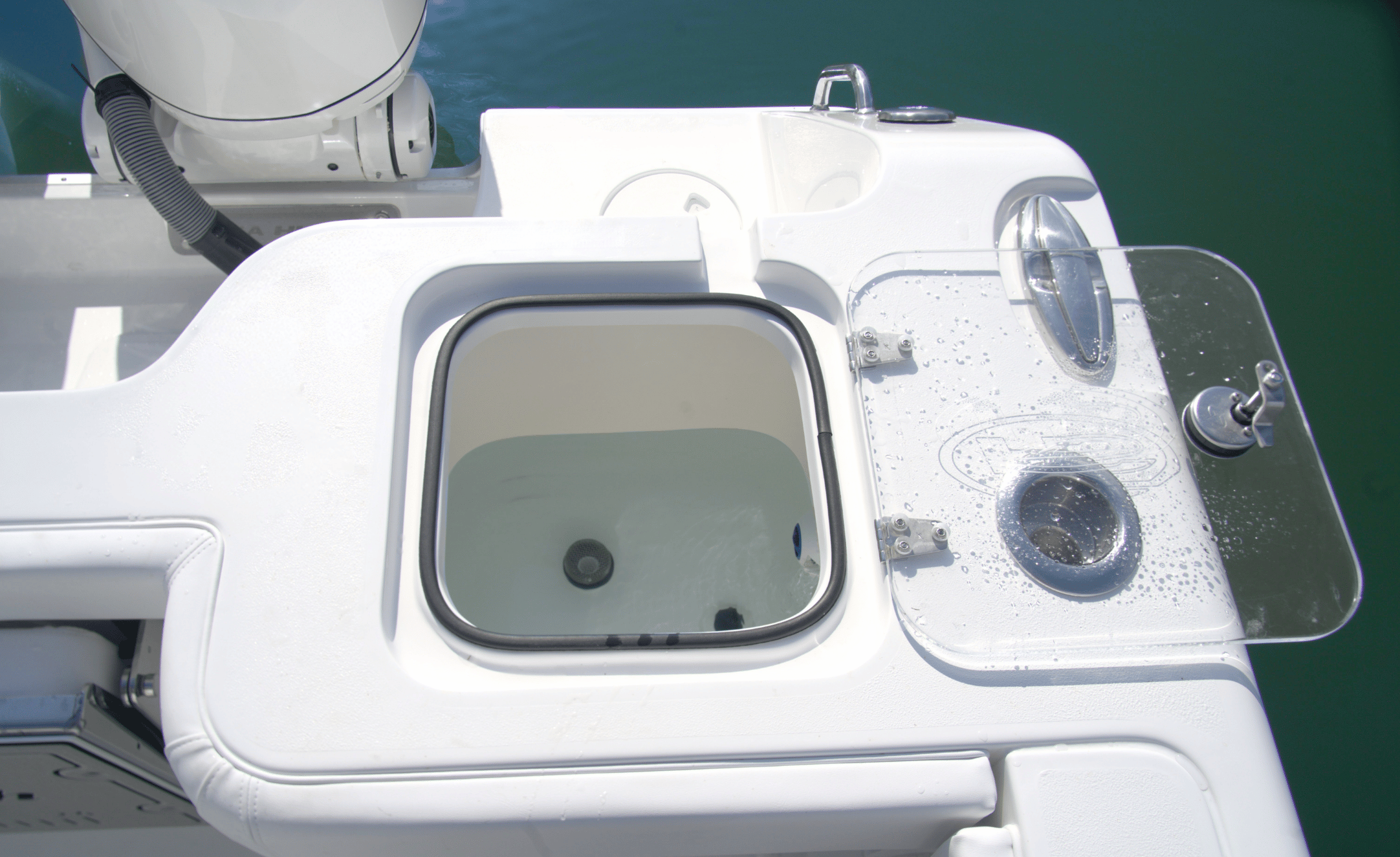 2027 SEA HUNT GAMEFISH 28CB - Image 19