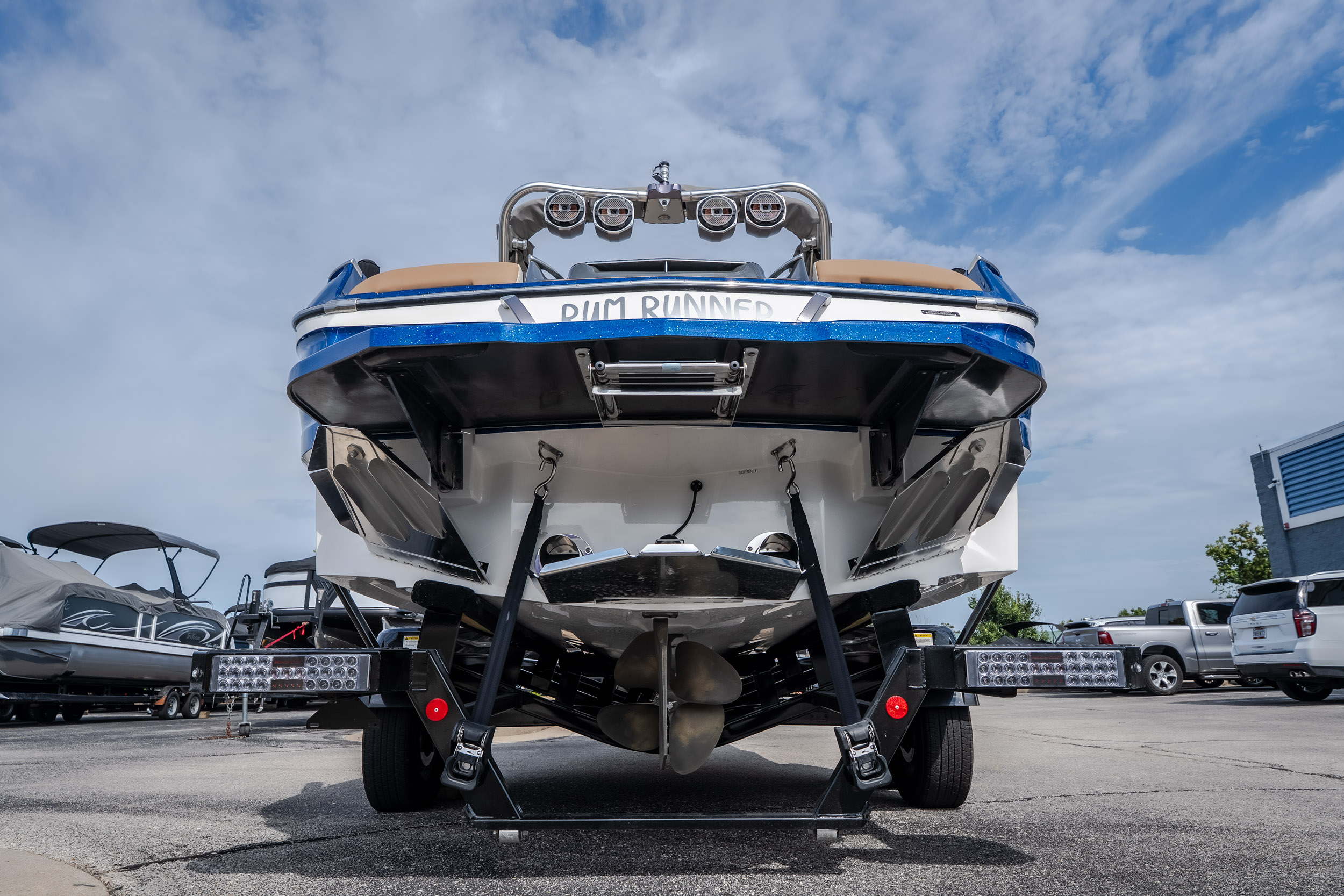 2021 MasterCraft X24 - Image 2