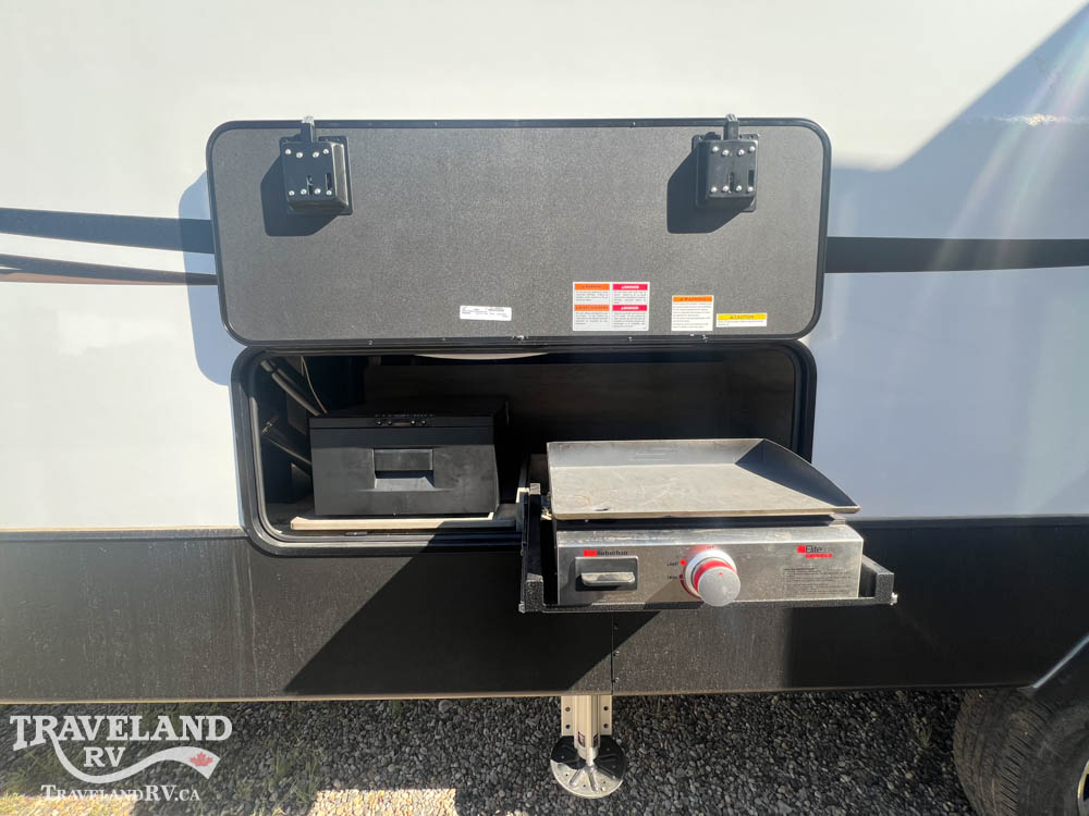 2023 KZ RV Durango Gold G386FLF - Image 12
