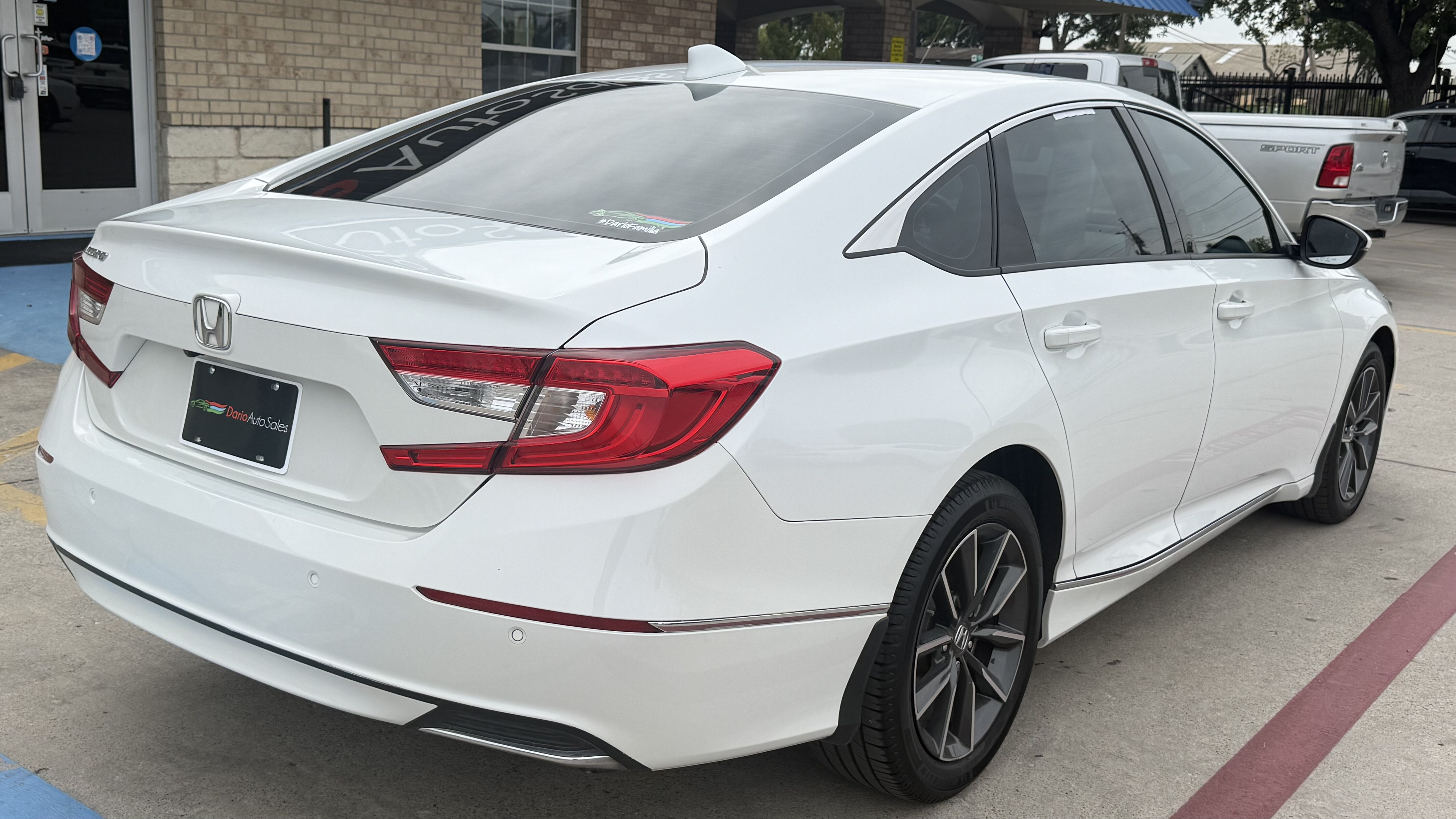 2022 Honda Accord Sedan 4D EX-L - Image 15