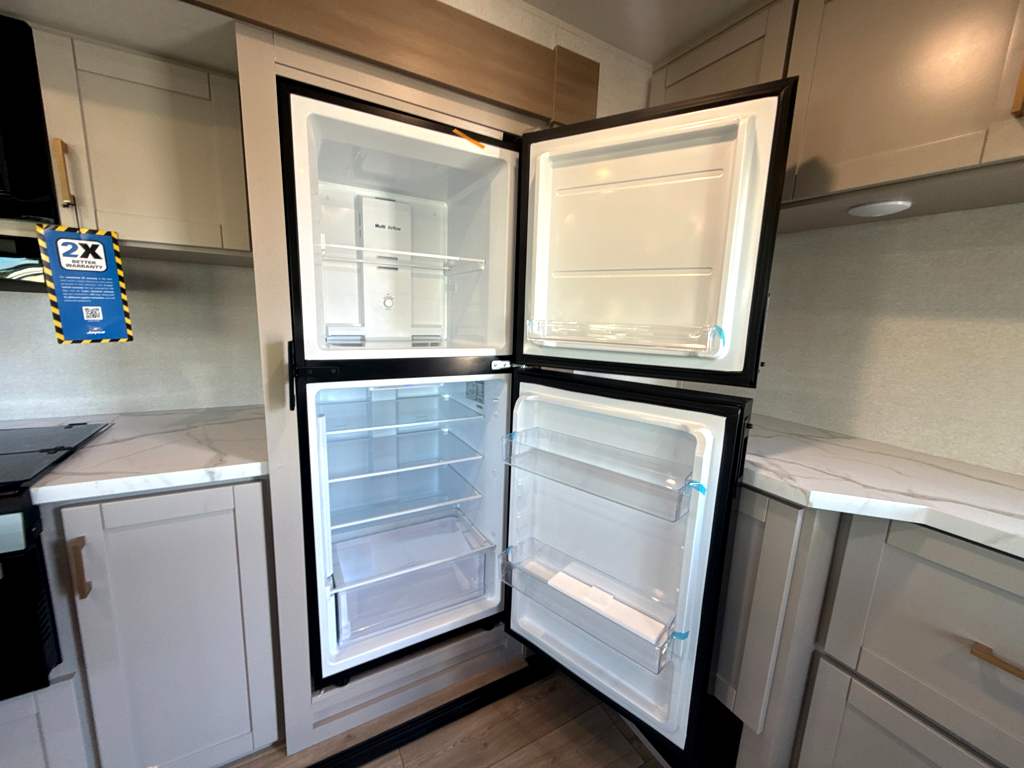2027 JAYCO JAY FLIGHT 290RLS - Image 17