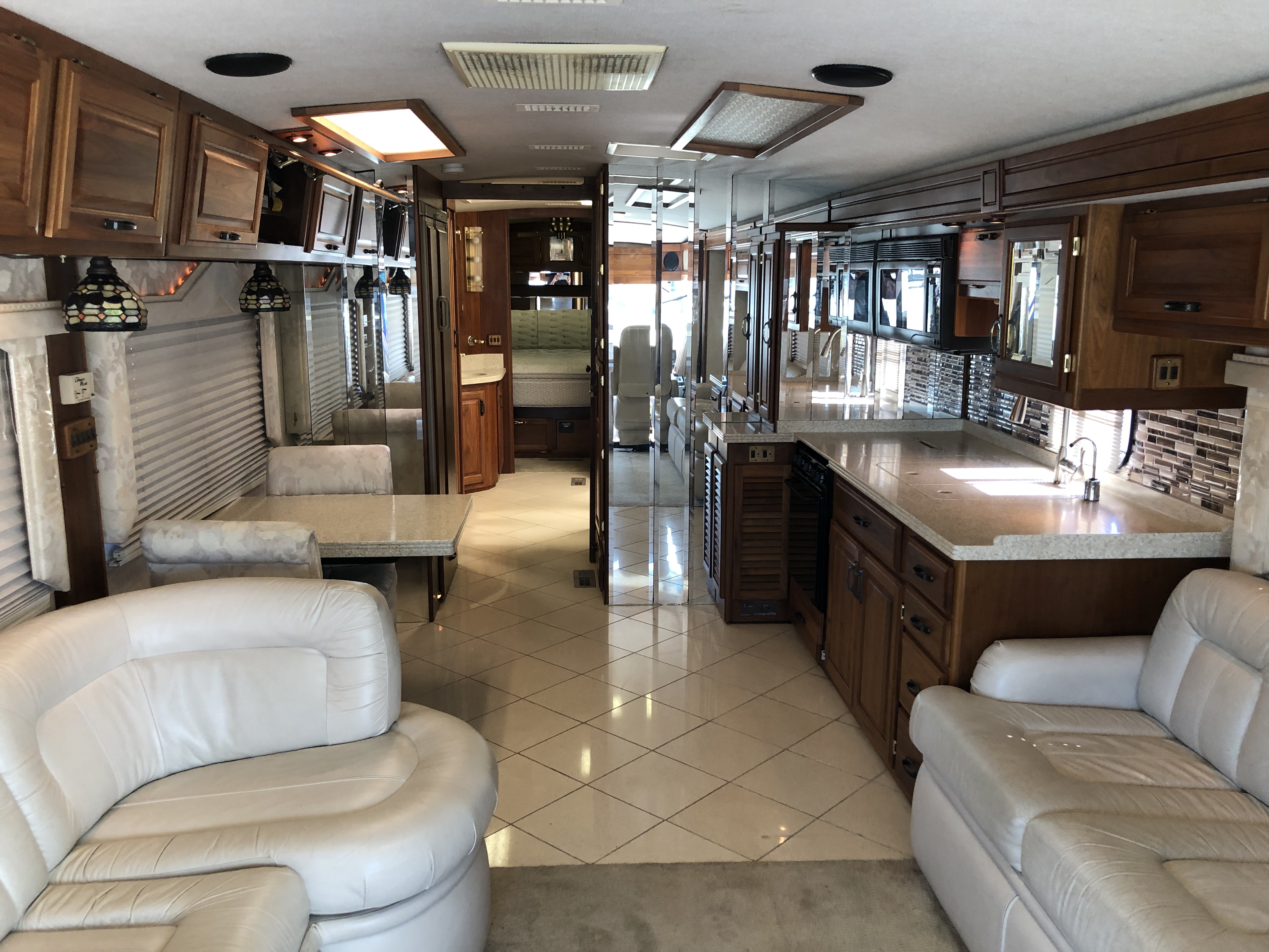 1999 Fleetwood American Eagle 40EVS - Image 14