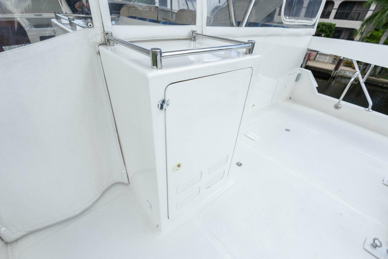 2005 Ocean Alexander Raised Pilothouse Flybridge Sedan - Image 35