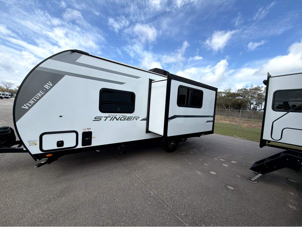 2026 VENTURE RV SPORTTREK STINGER 181VRK - Image 4
