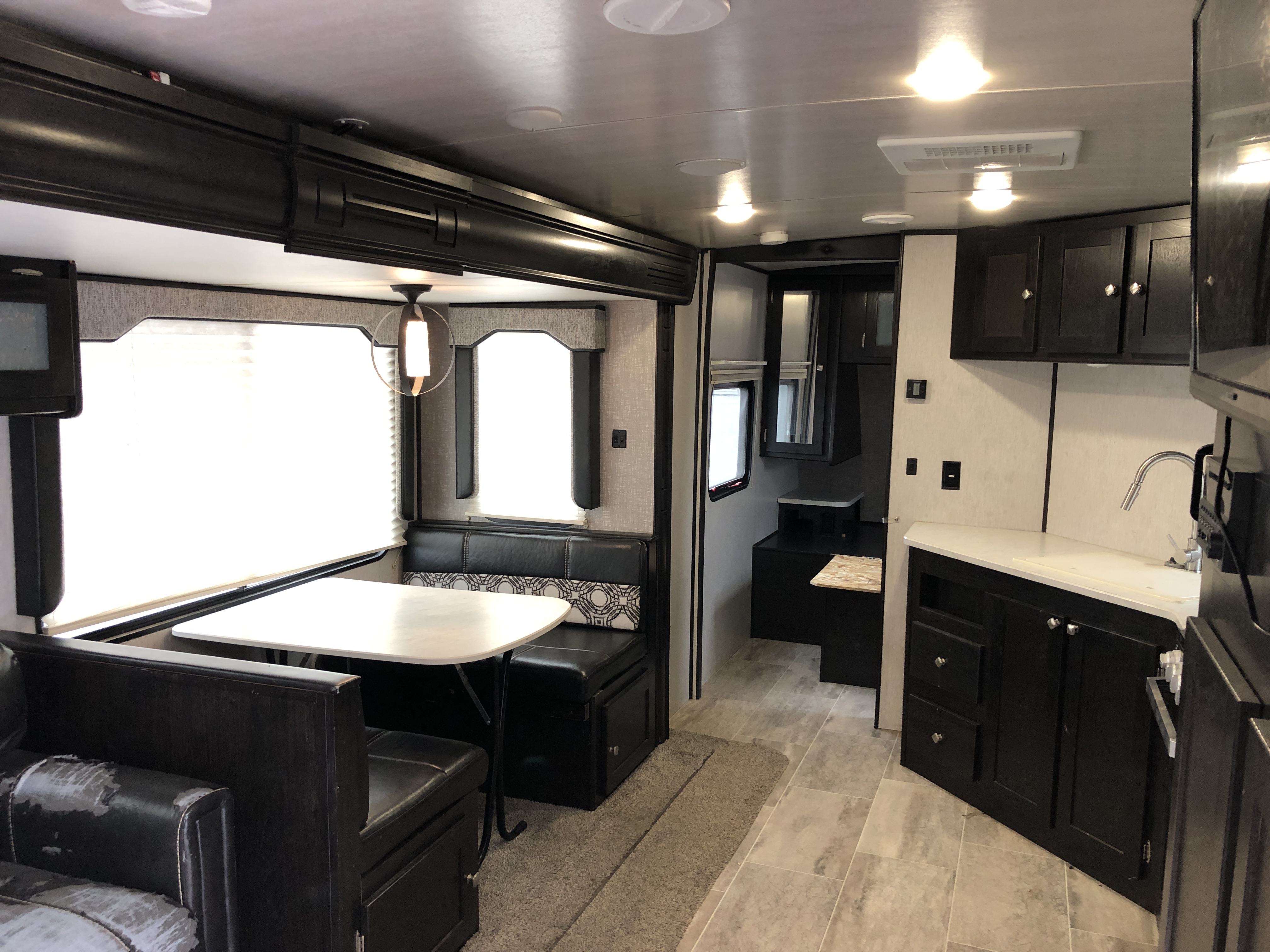 2019 Heartland North Trail NT 29BHP - Image 12