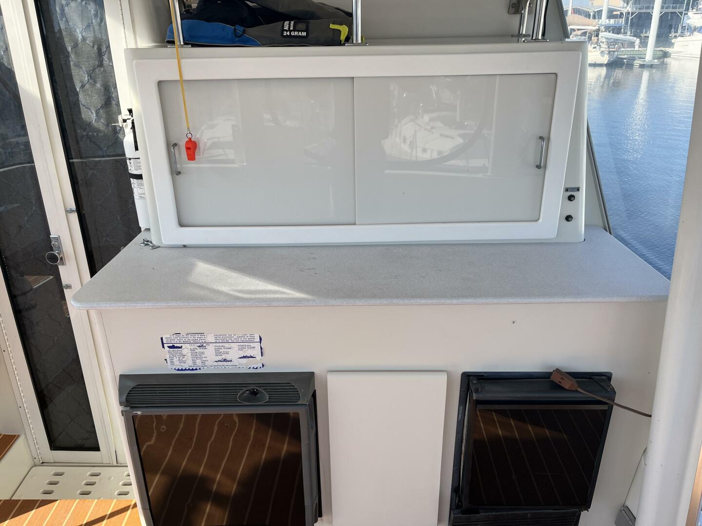 1995 Carver 440 Aft Cabin - Image 70