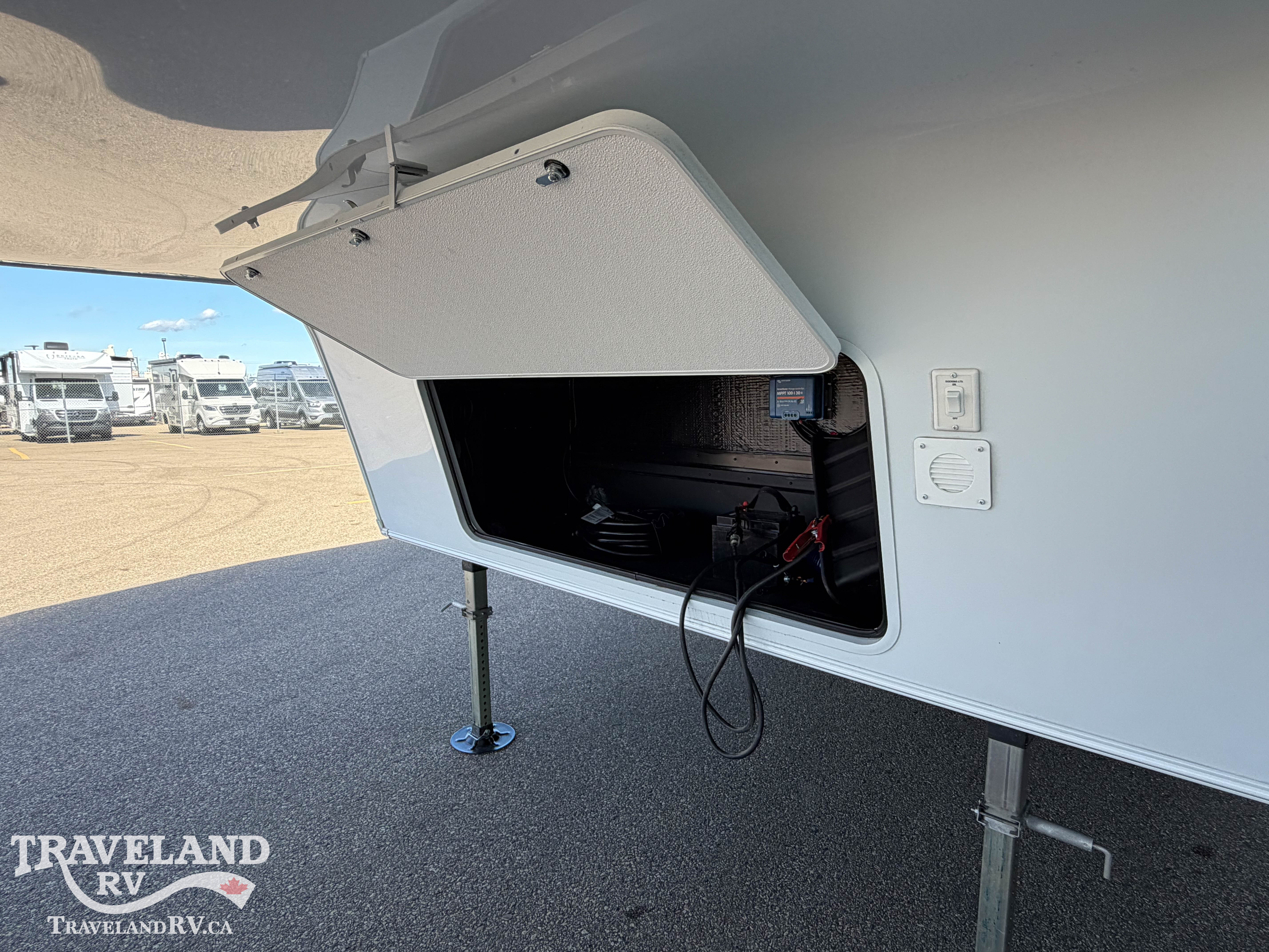 2026 Alliance RV Avenue 32RLS - Image 7