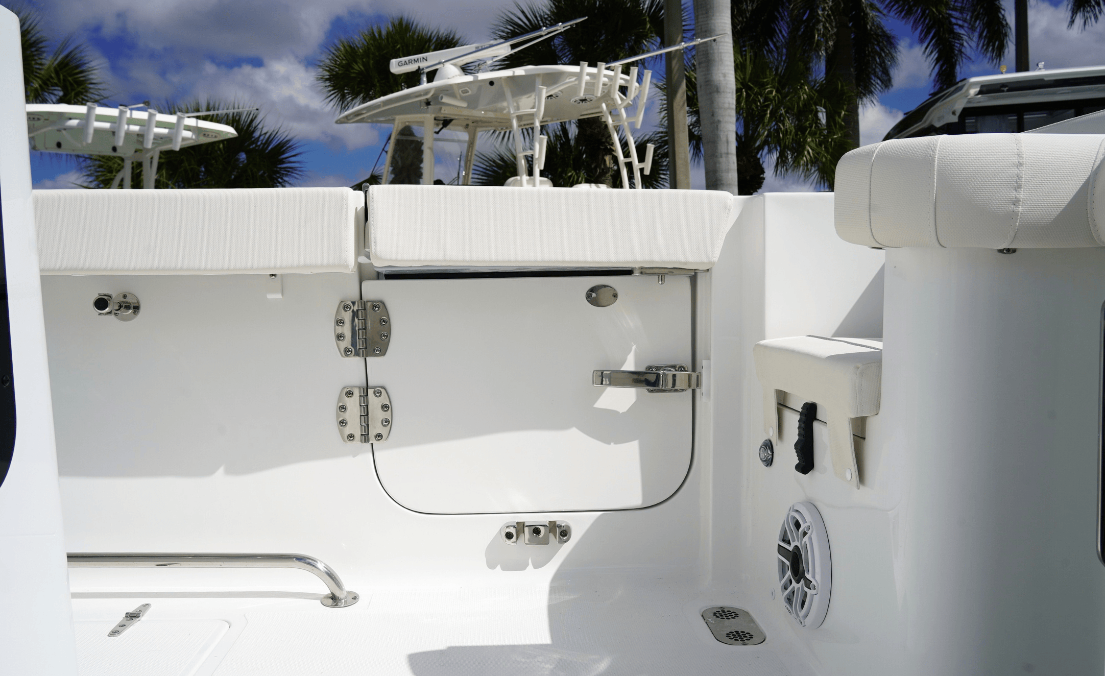 2026 Sea Hunt Gamefish 28FS - Image 24
