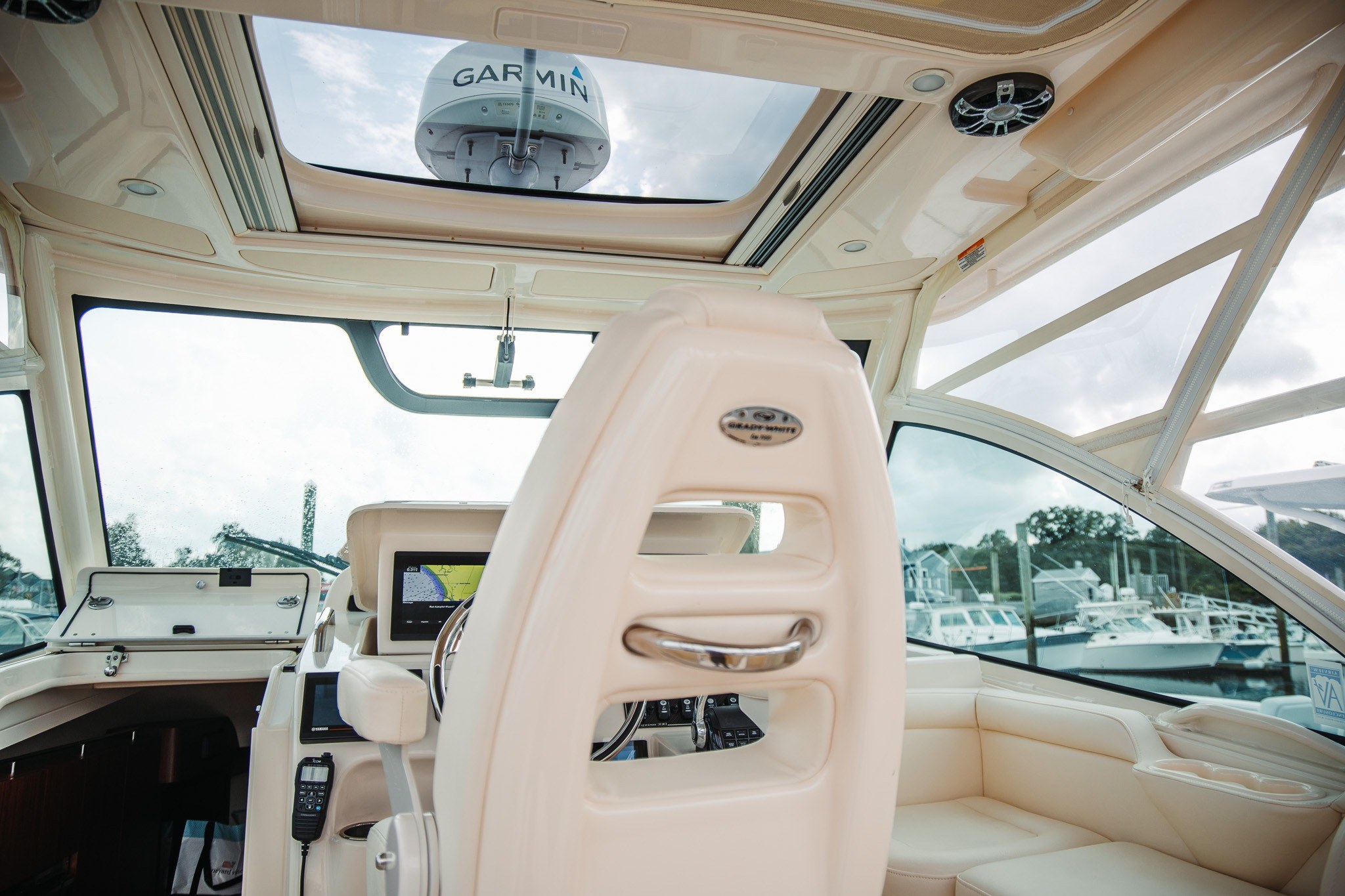 2020 Grady-White Express 330 - Image 70