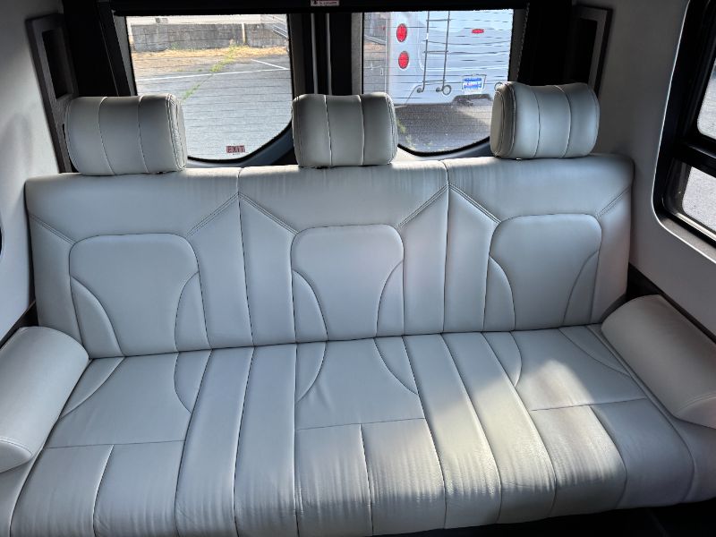 2023 Grech RV Strada-ion AWD Lounge - Image 12
