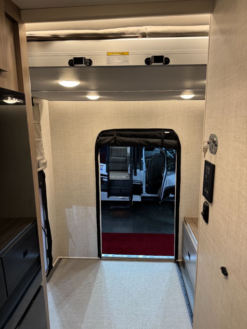 2026 Thor Motor Coach Gemini Trip 22MT - Image 15