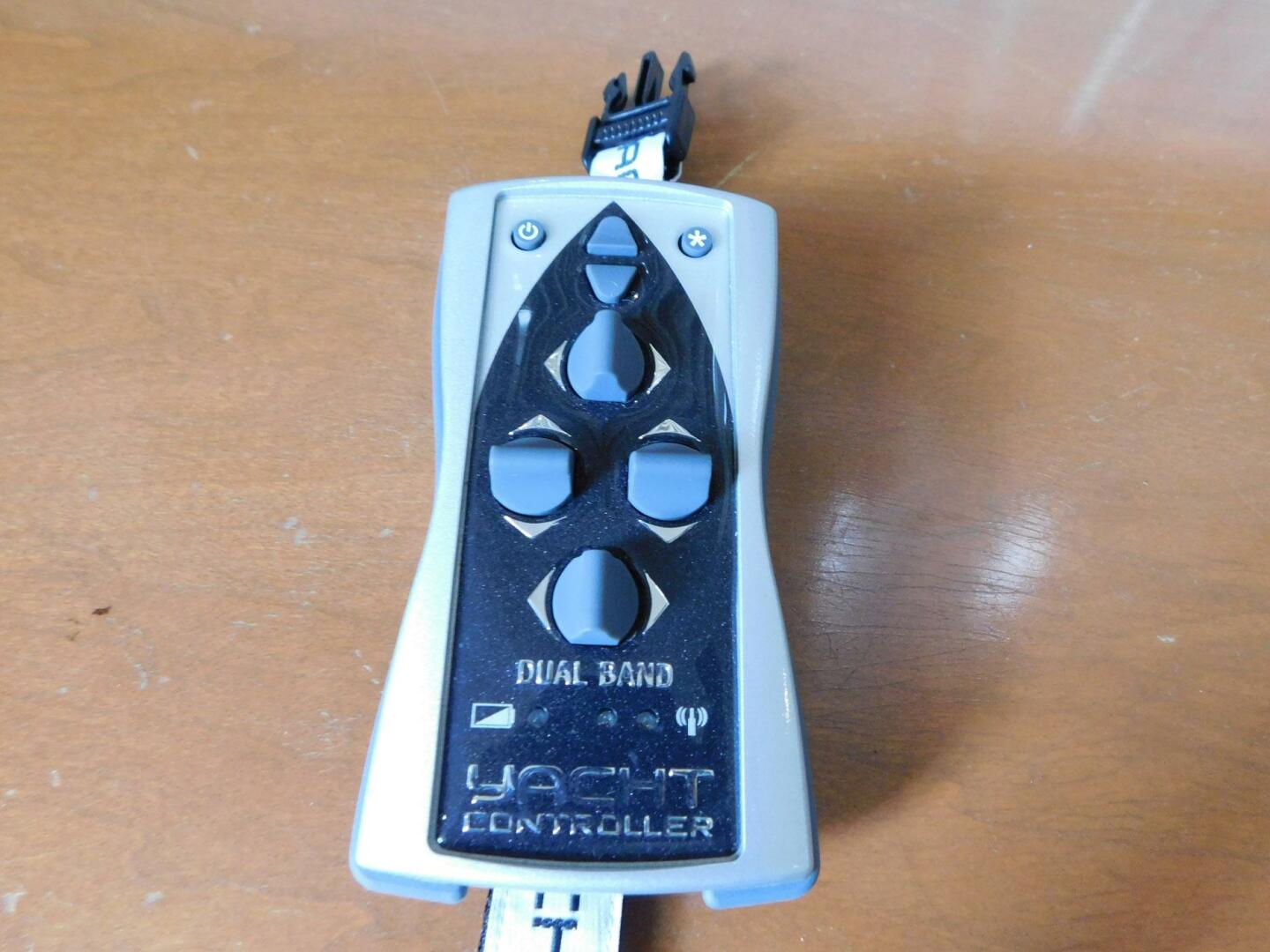 2003 Carver 44 CPMY - Image 23