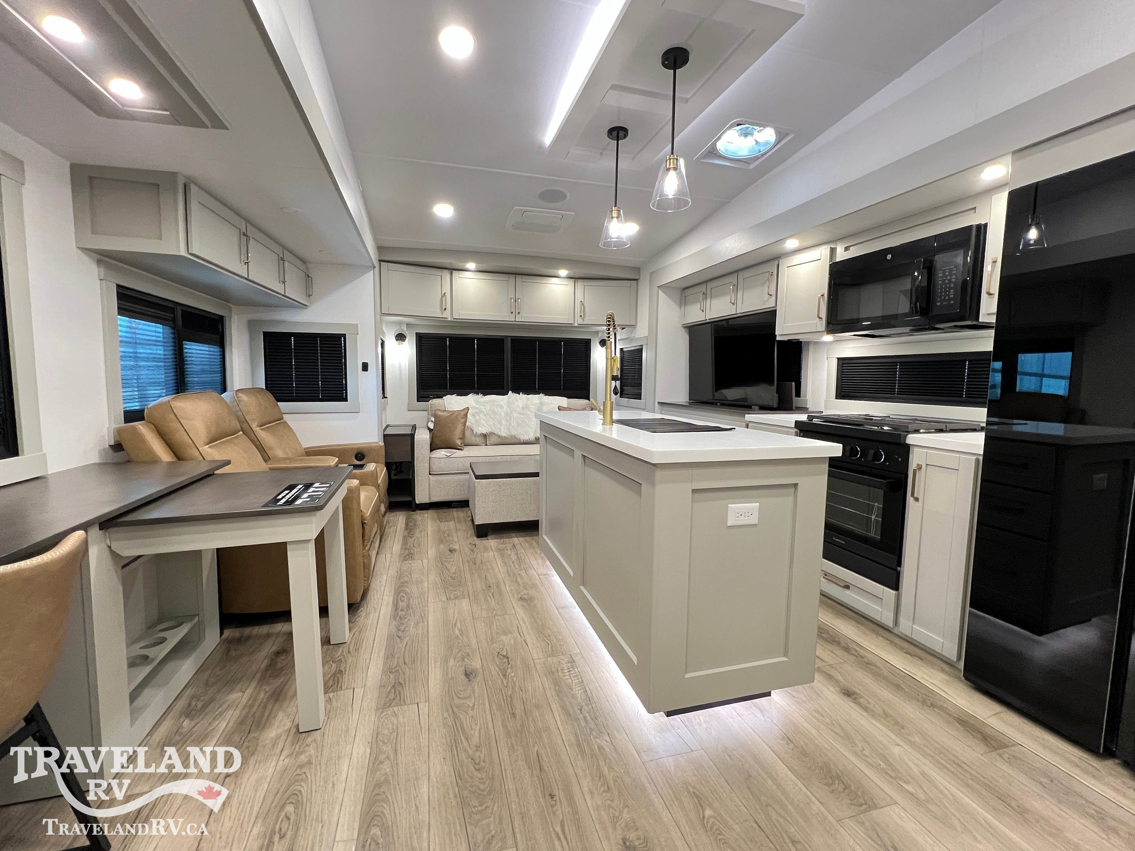 2026 Brinkley RV Model Z 3610 - Image 3