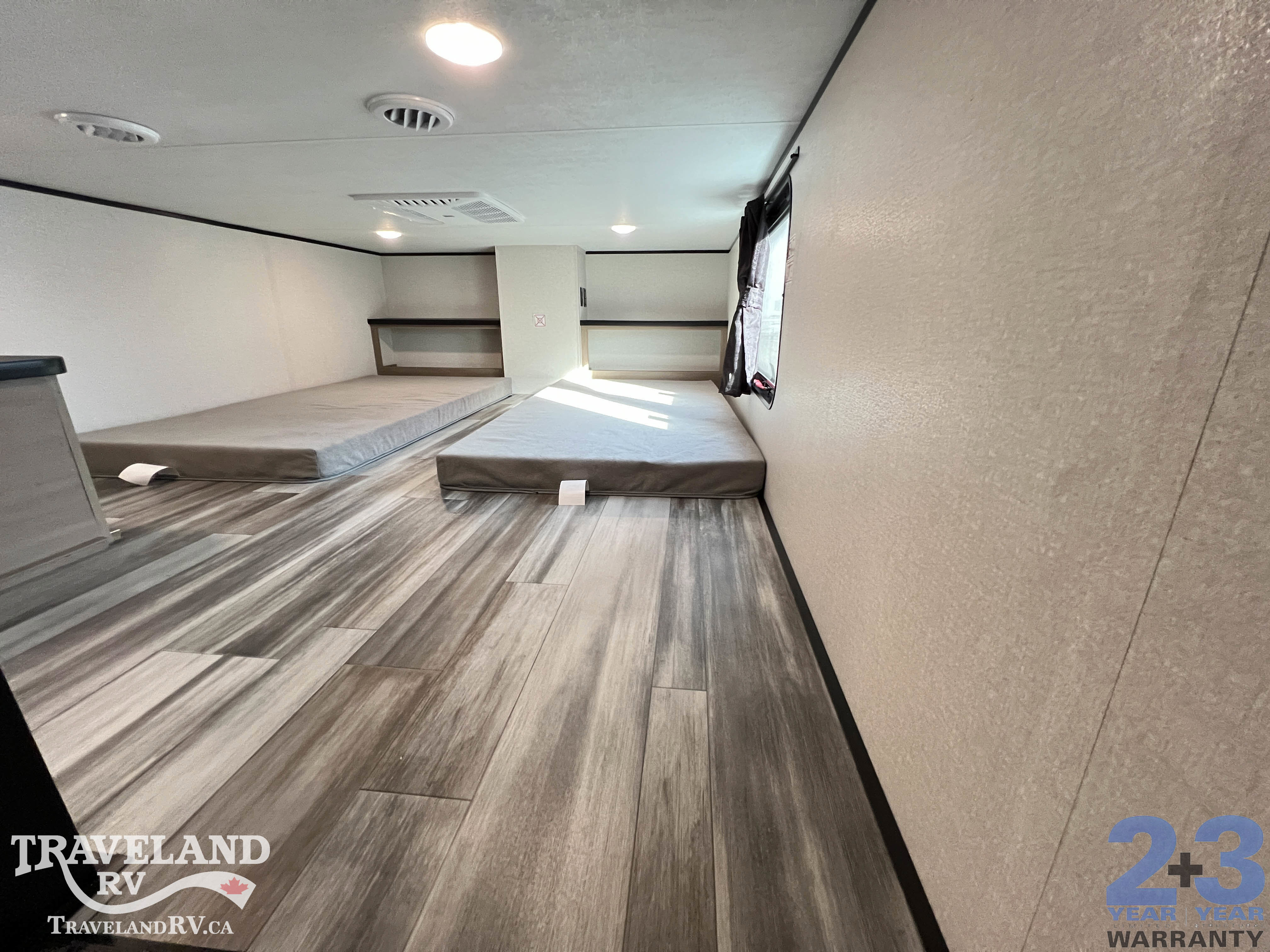 2026 Jayco Jay Flight Bungalow 401LOFTDS - Image 39