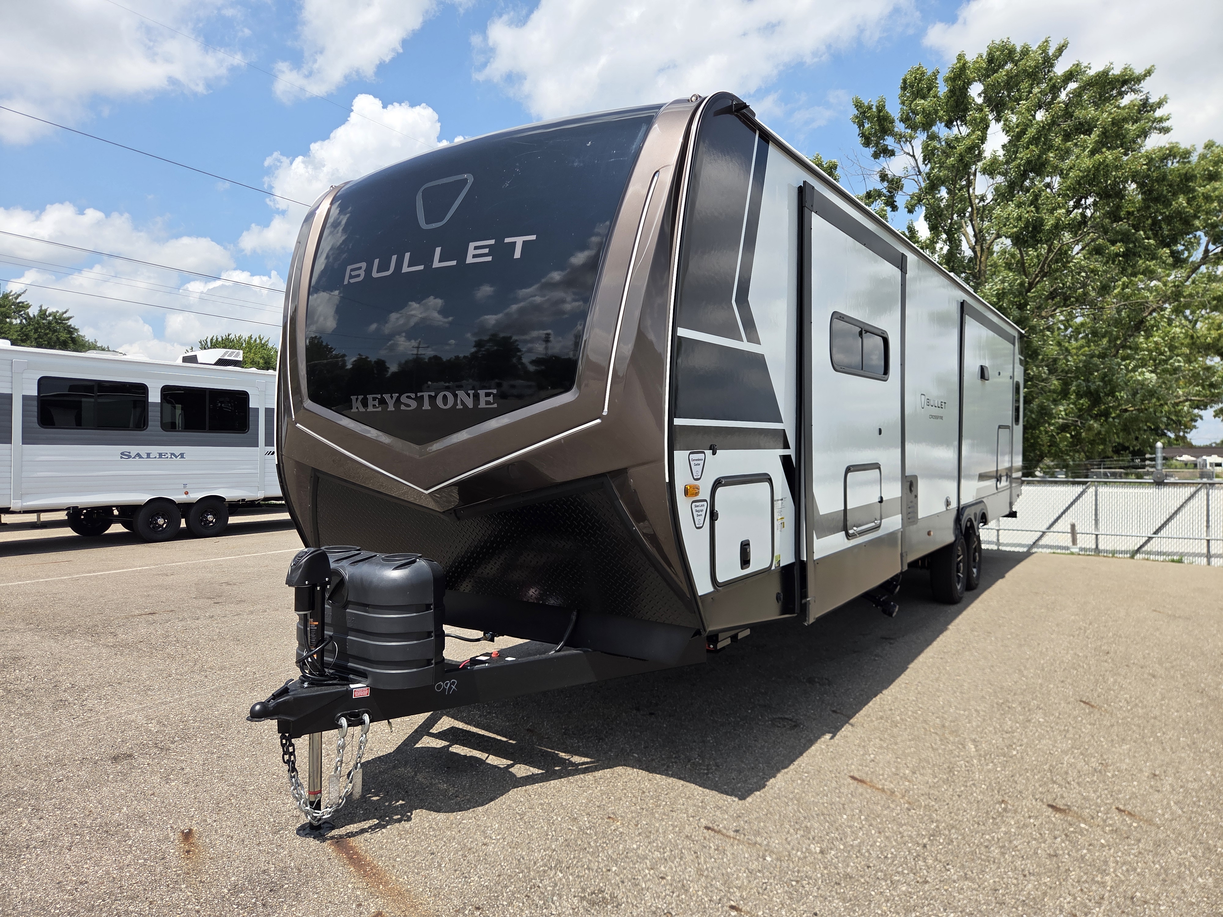 2027 Keystone Bullet Crossfire 310RES - Image 4