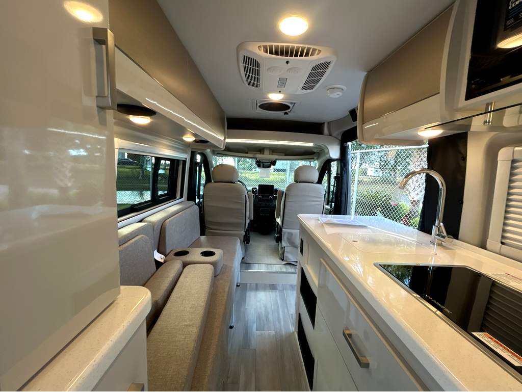 2026 THOR MOTOR COACH SCOPE 18M - Image 19