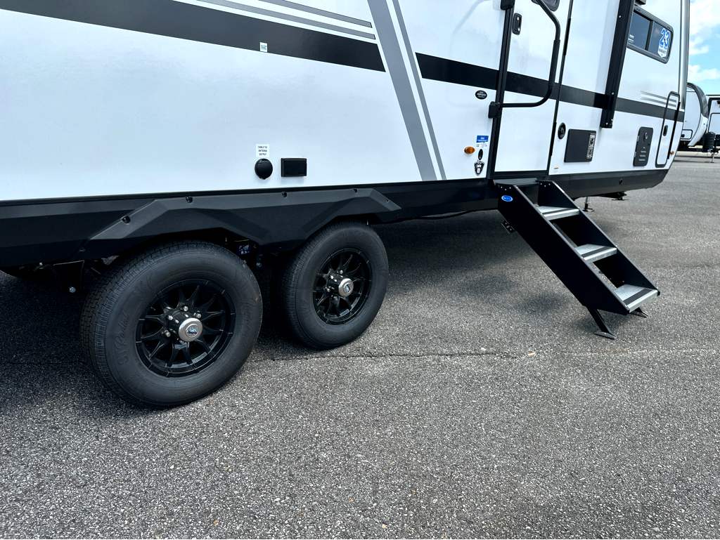 2027 JAYCO JAY FEATHER 26FK - Image 6