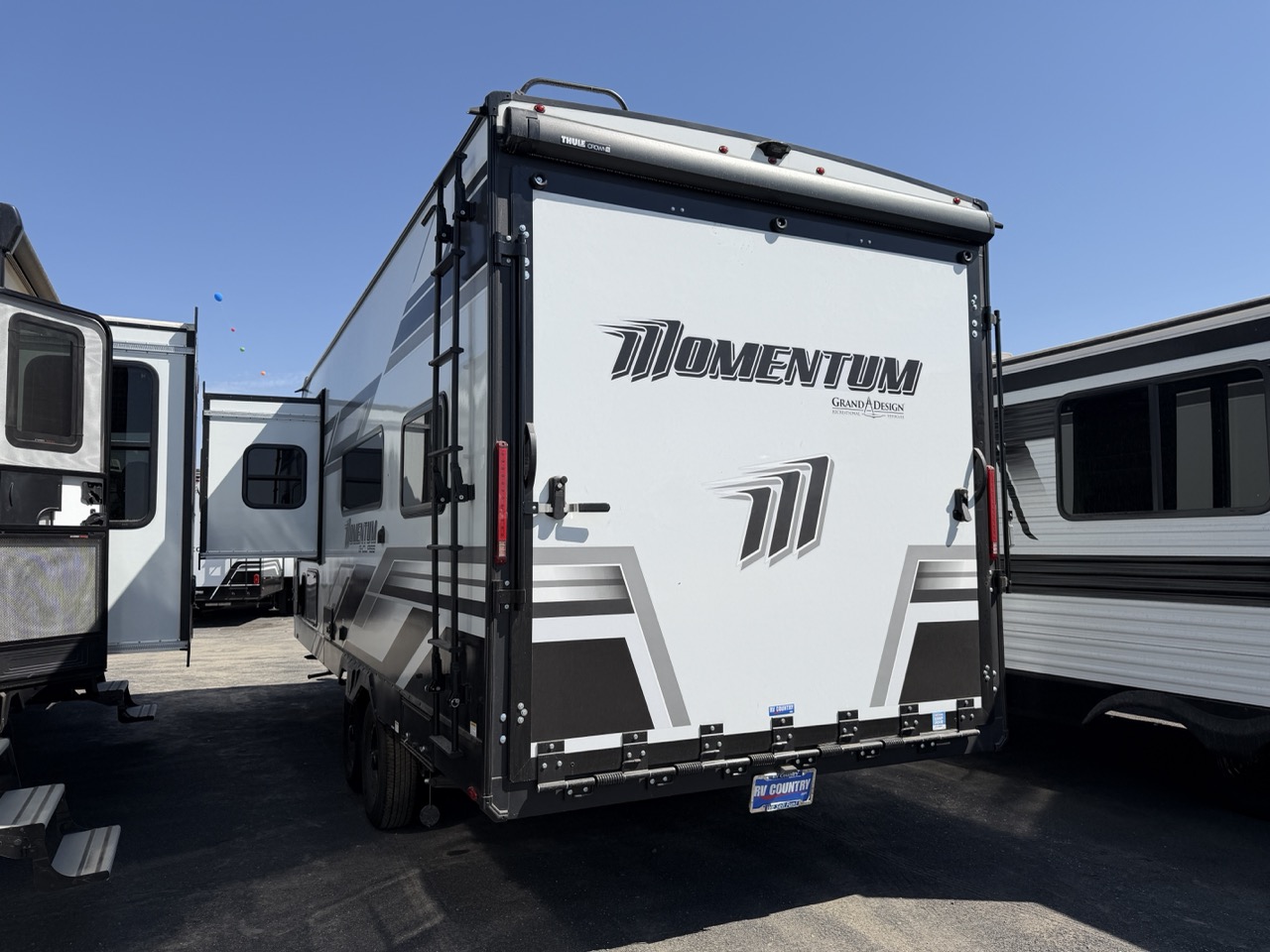 2026 Grand Design Momentum G-Class 21G - Image 2