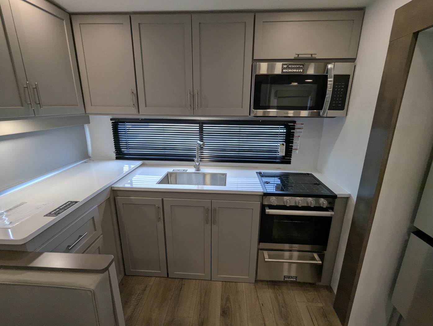 2026 Alliance RV Avenue 23ML - Image 18