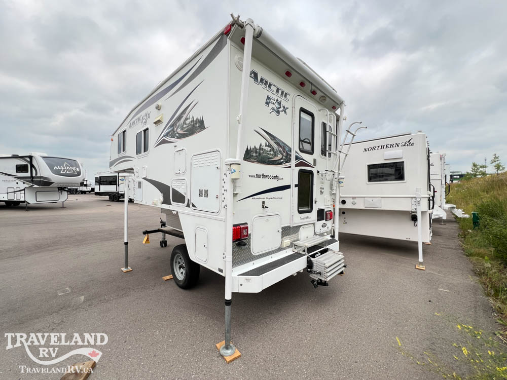 2012 NORTHWOOD ARCTIC FOX 811 - Image 8