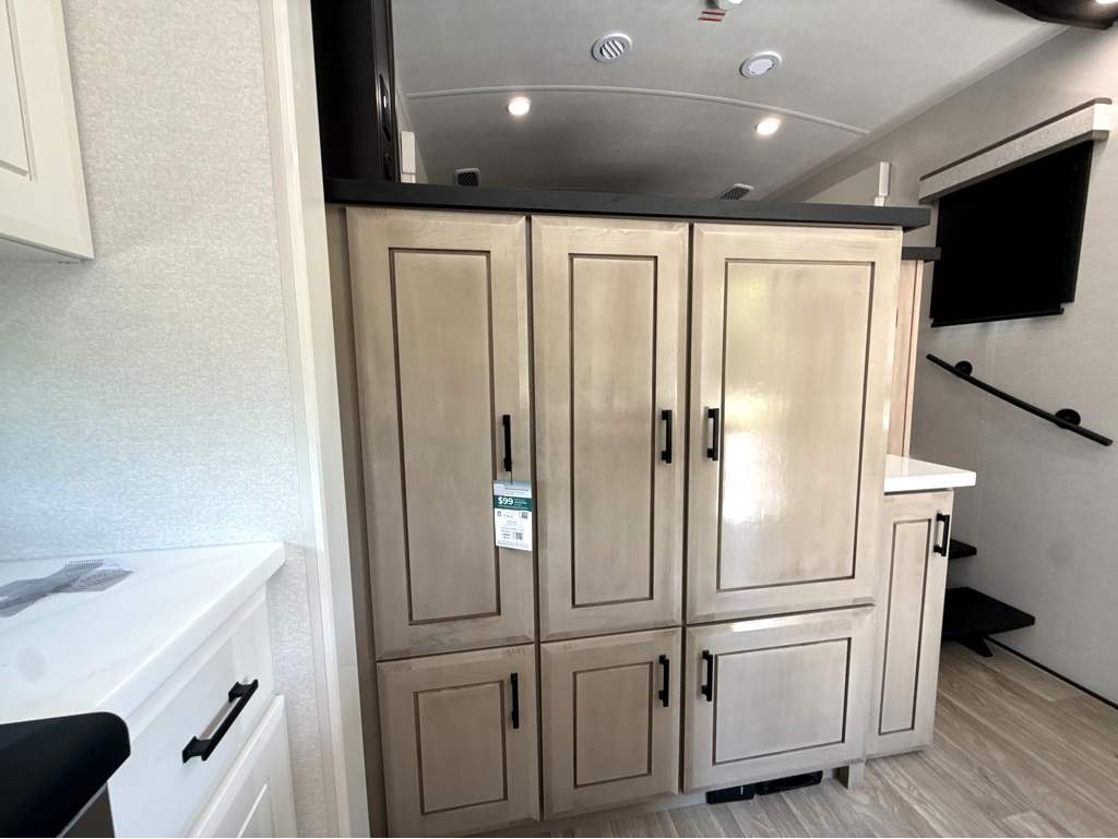 2027 JAYCO PINNACLE 39FLOK - Image 17