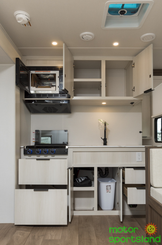 2026 Winnebago Access 25BH - Image 25