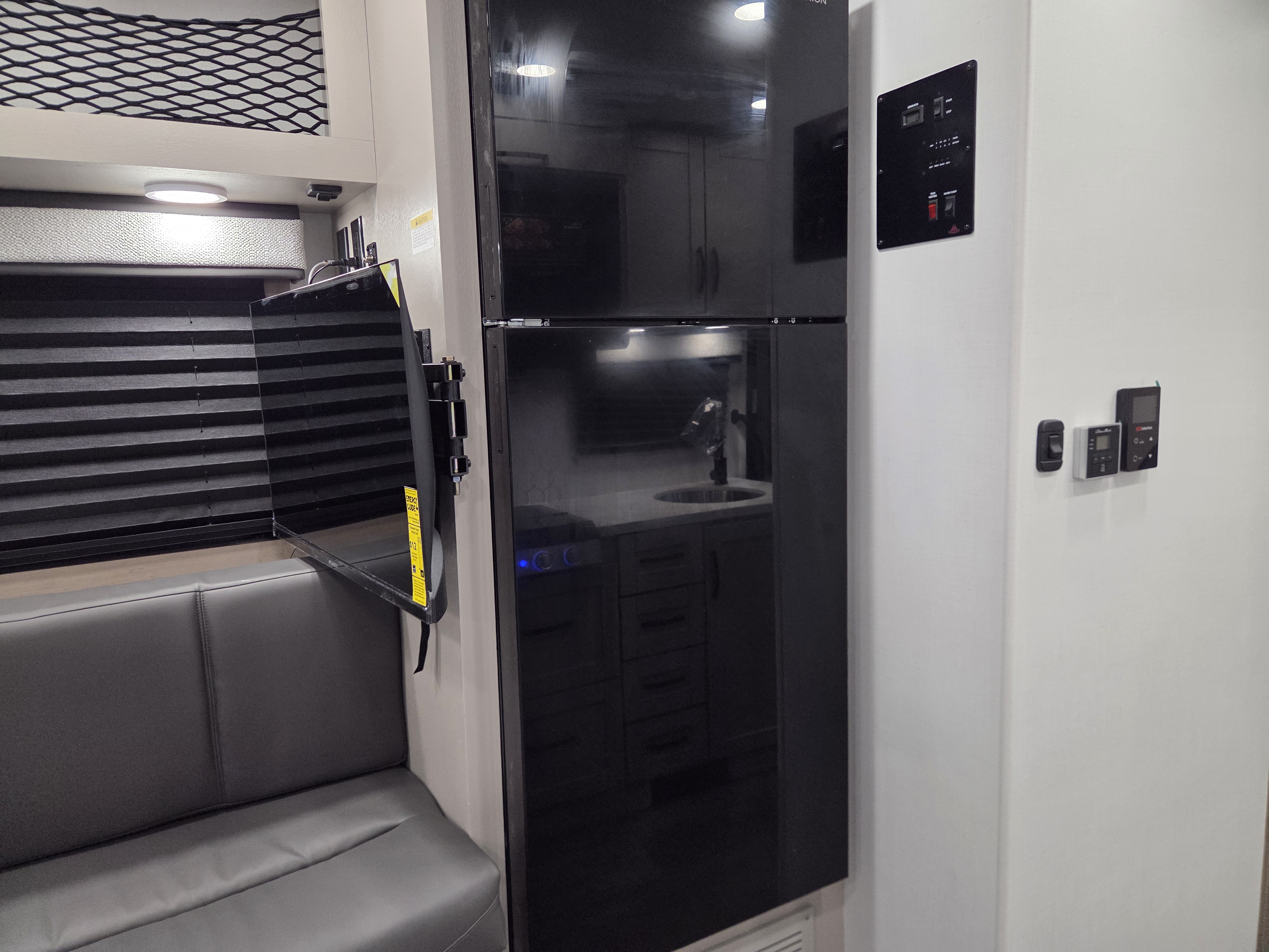 2027 Jayco Redhawk SE 20LF - Image 11