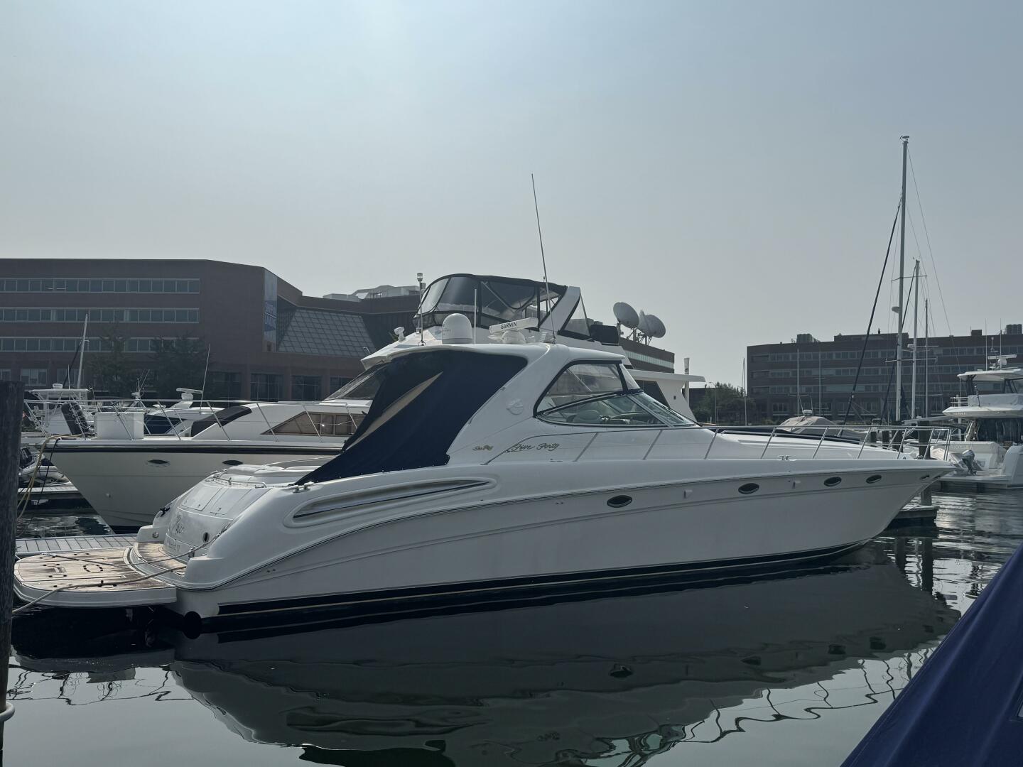 2001 Sea Ray 540 Sundancer - Image 1