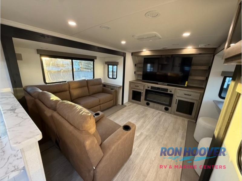 2026 PALOMINO 3300FLBS - Image 5