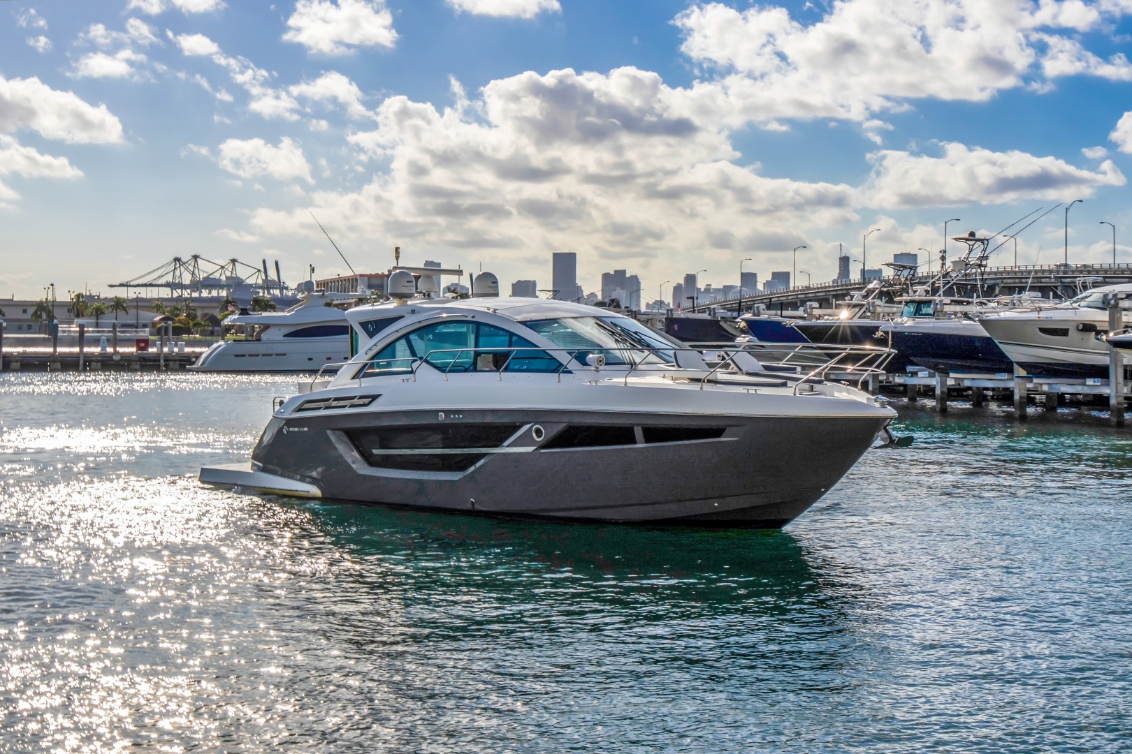 2019 Cruisers 50 Cantius - Image 1