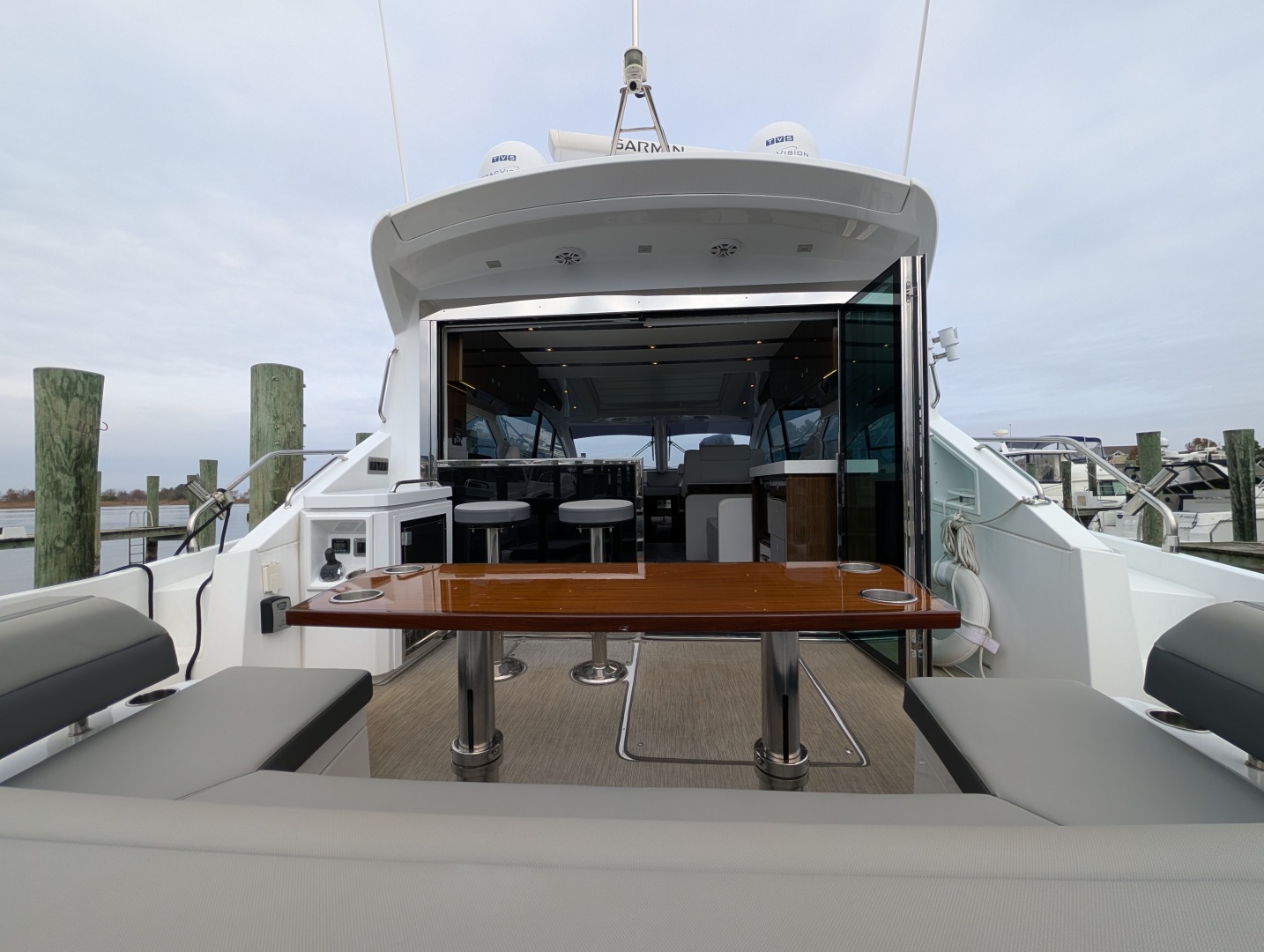 2022 Cruisers Yachts 54 Cantius - Image 62