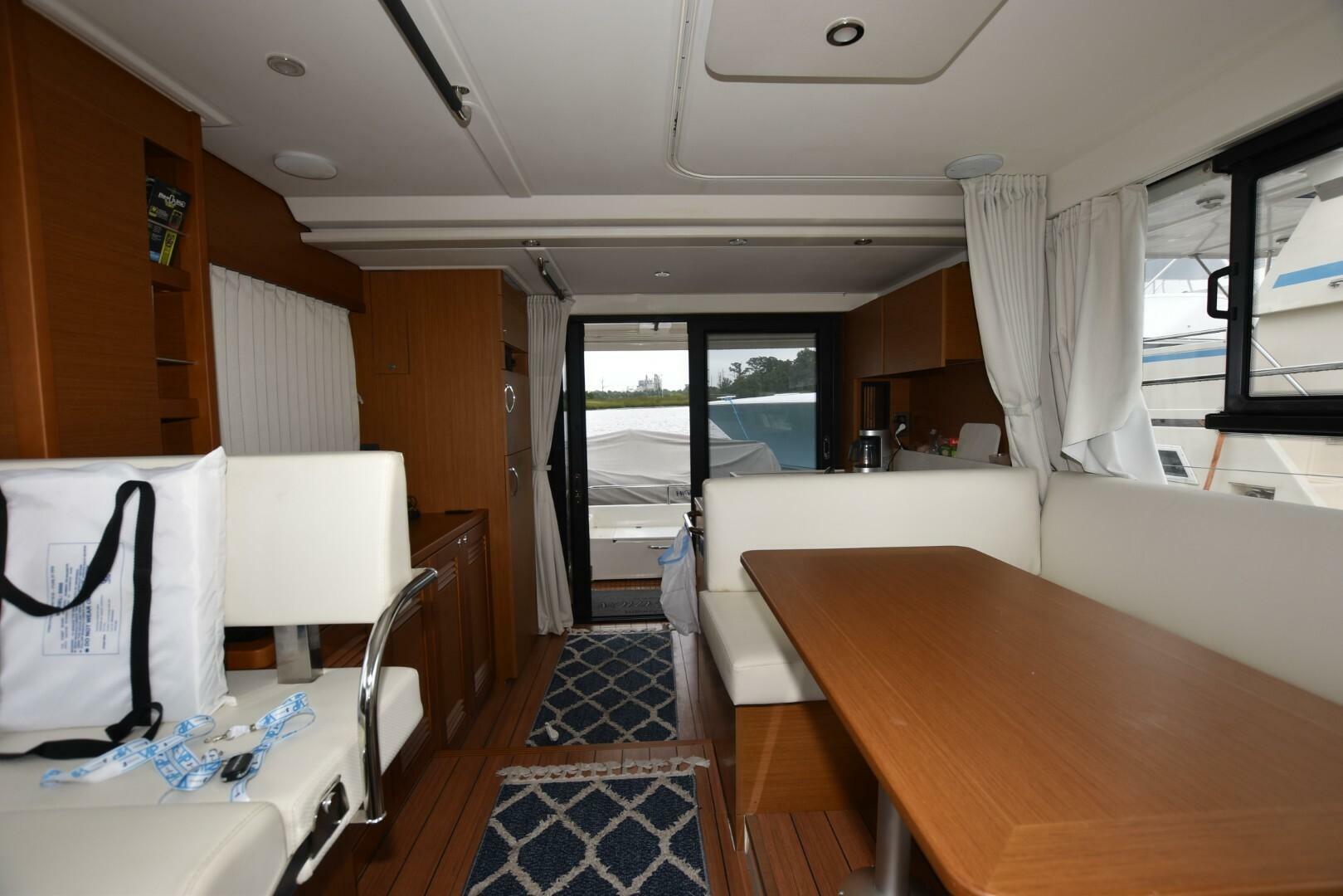 2023 Beneteau Swift Trawler 41 Fly - Image 12