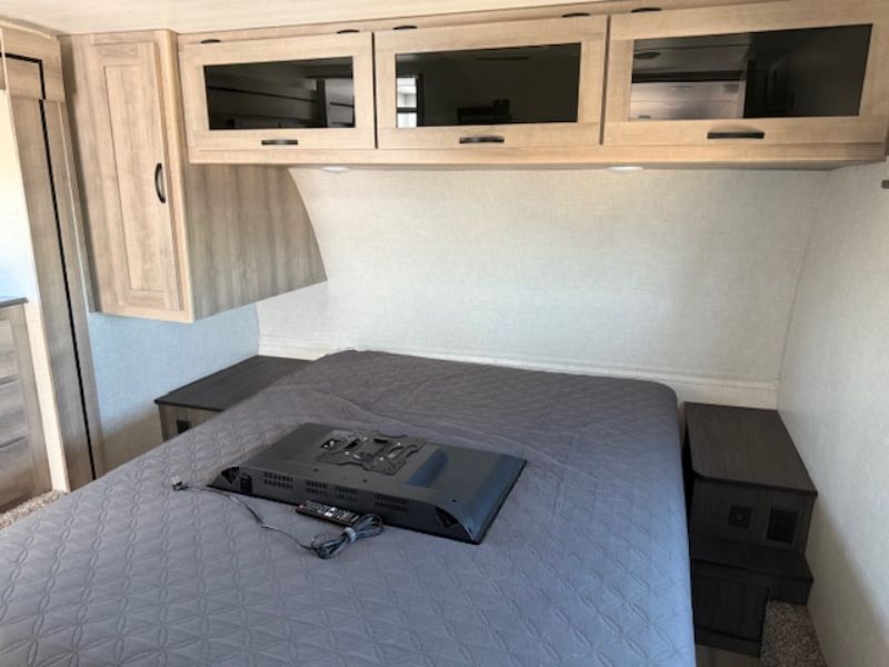 2021 Winnebago Voyage V2932RL - Image 11