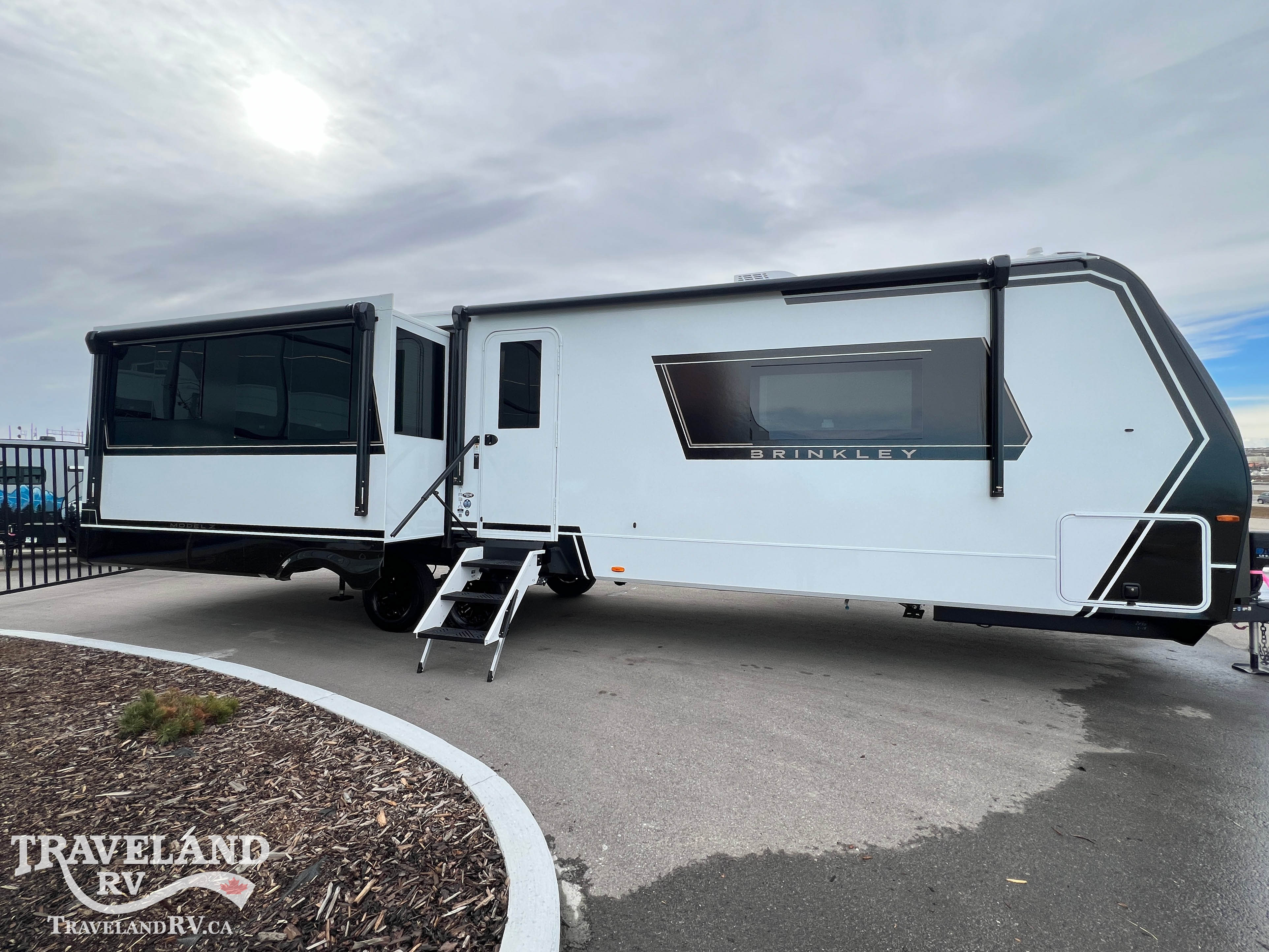 2026 Brinkley RV Model Z Air 310 - Image 9