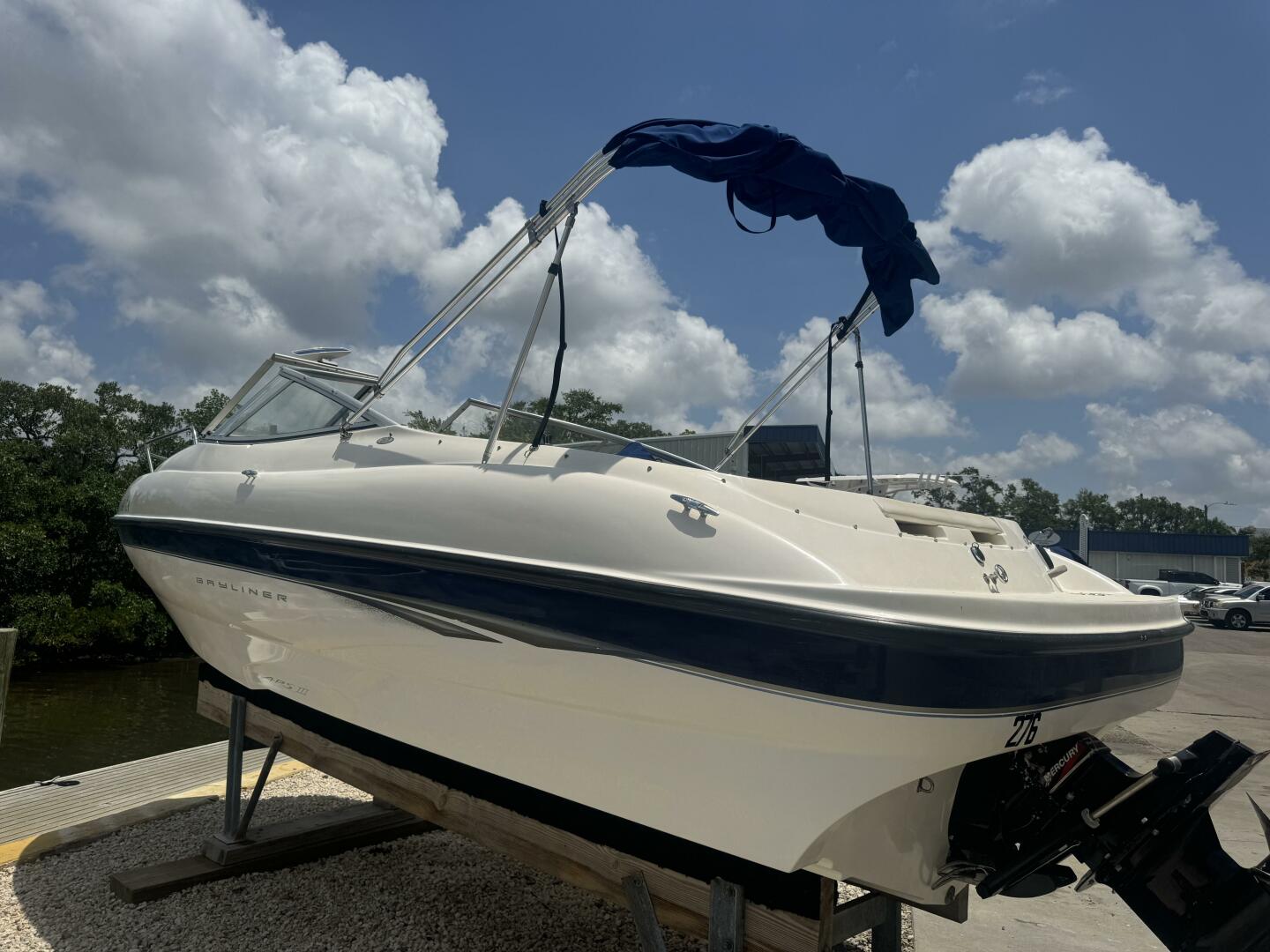 2003 Bayliner 212 Capri Cuddy Cabin Base - Image 2