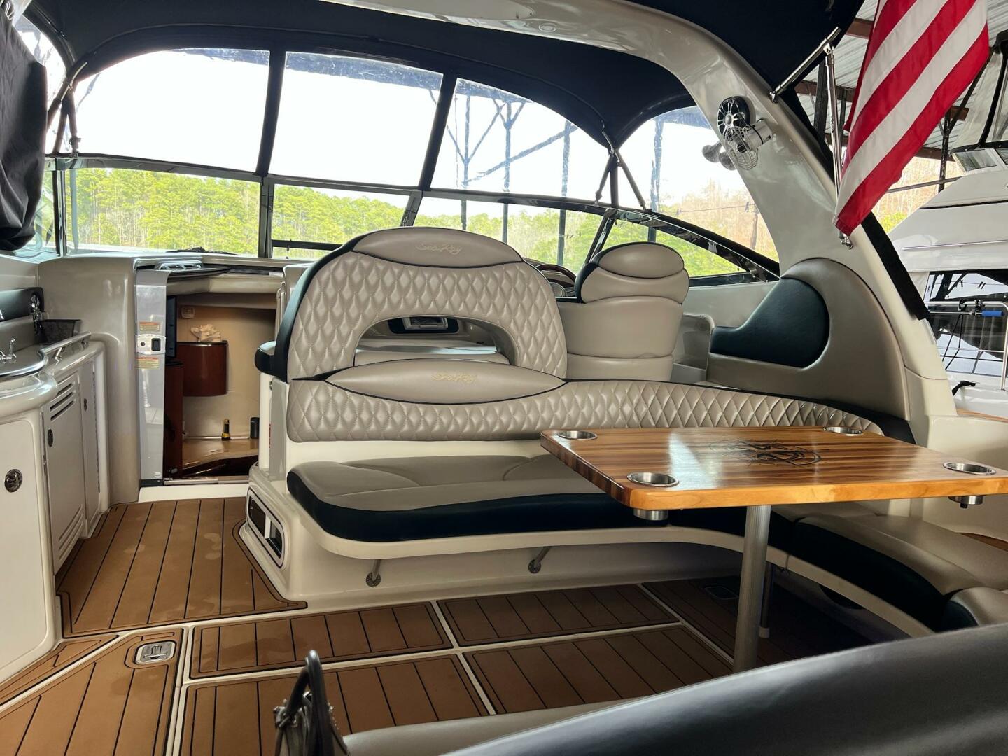2002 Sea Ray 380 Sundancer - Image 23