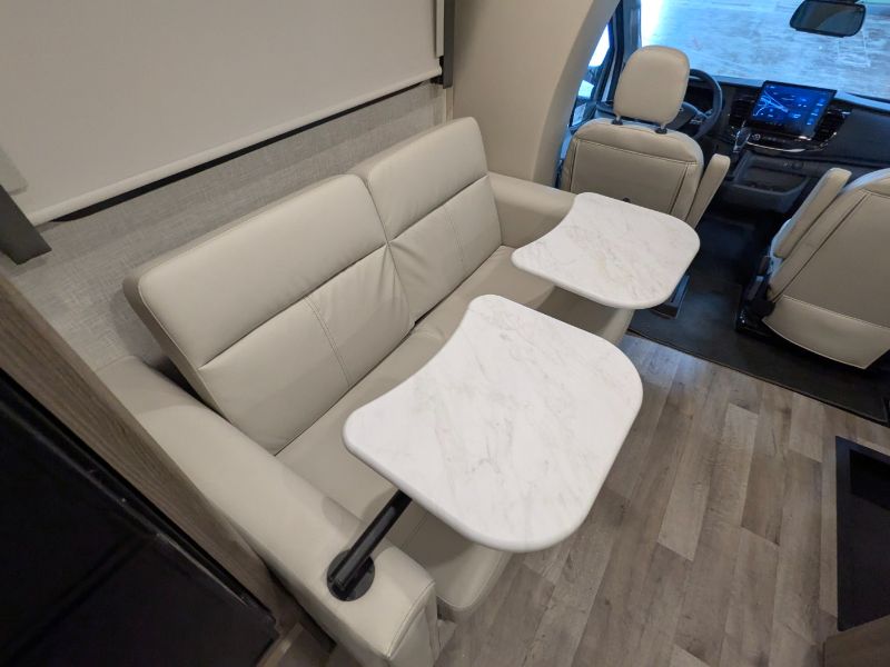 2025 Thor Motor Coach Gemini AWD 24JG - Image 16