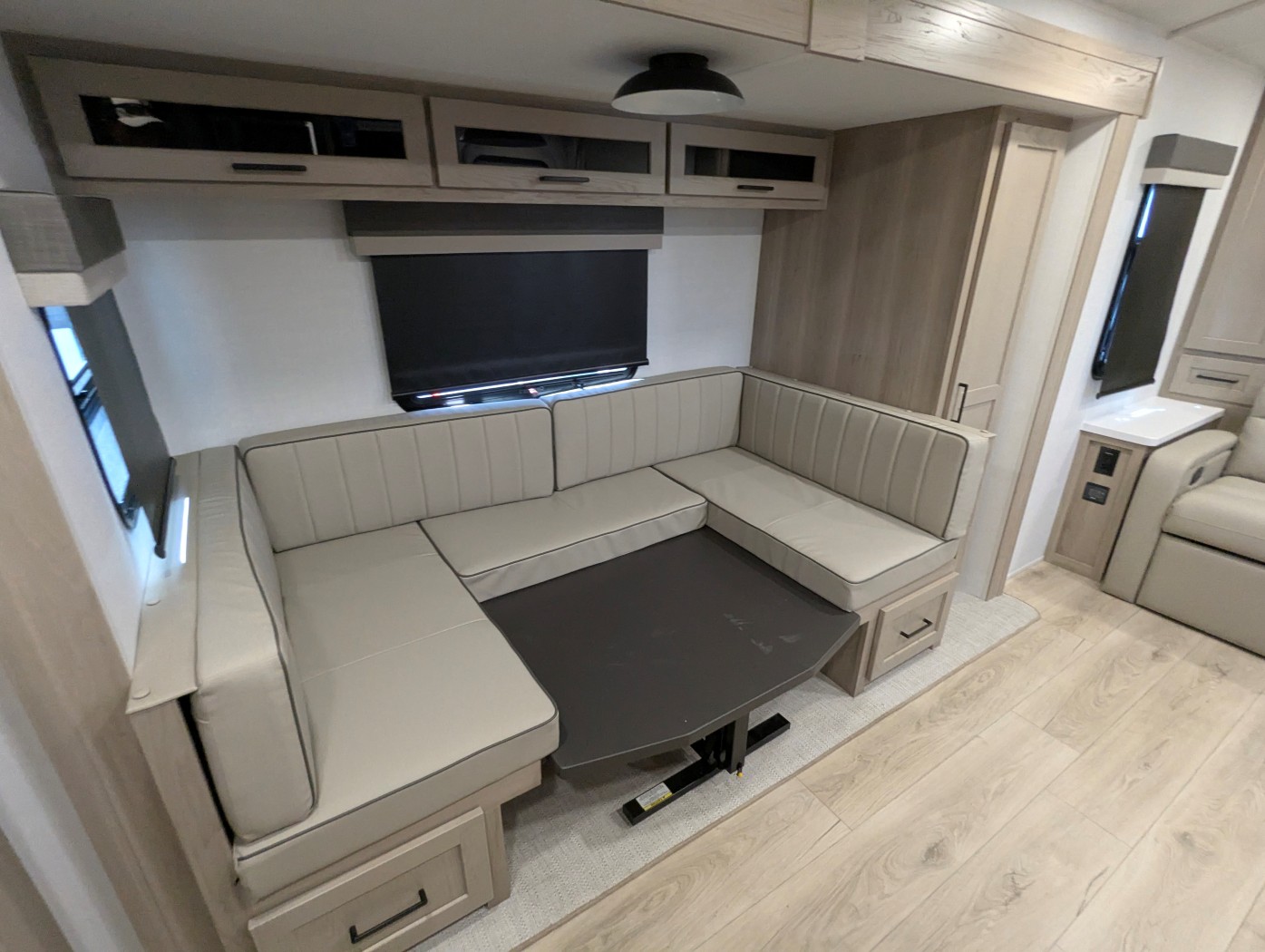 2026 Forest River Rockwood Mini Lite 2214S - Image 20