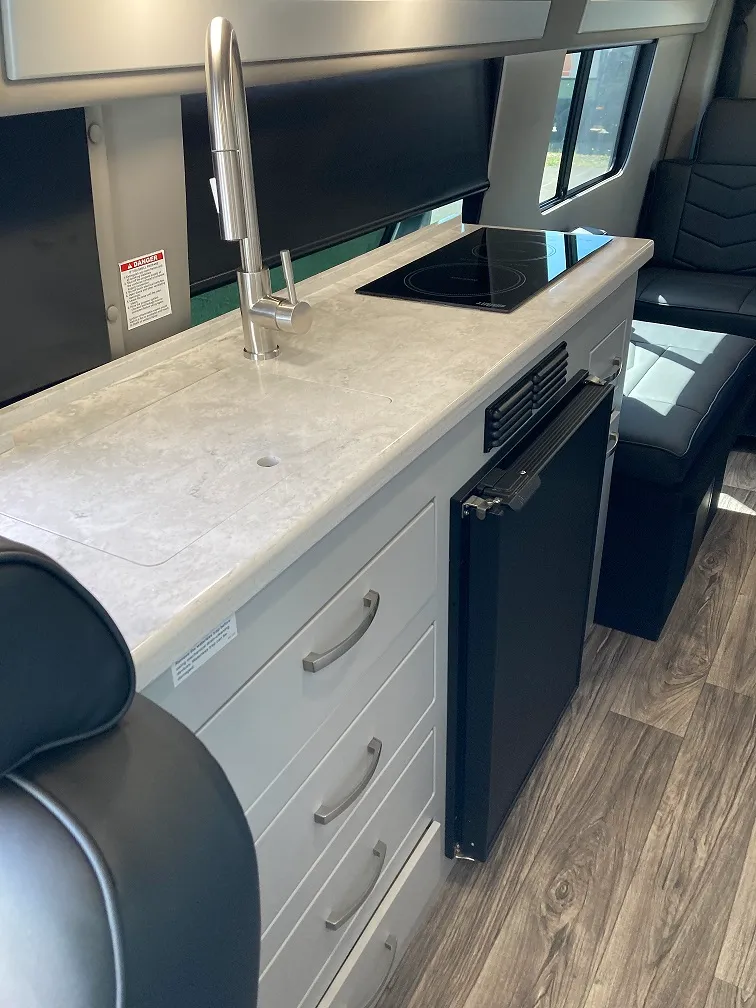 2024 Holiday Rambler Xpedition SL4E - Image 19