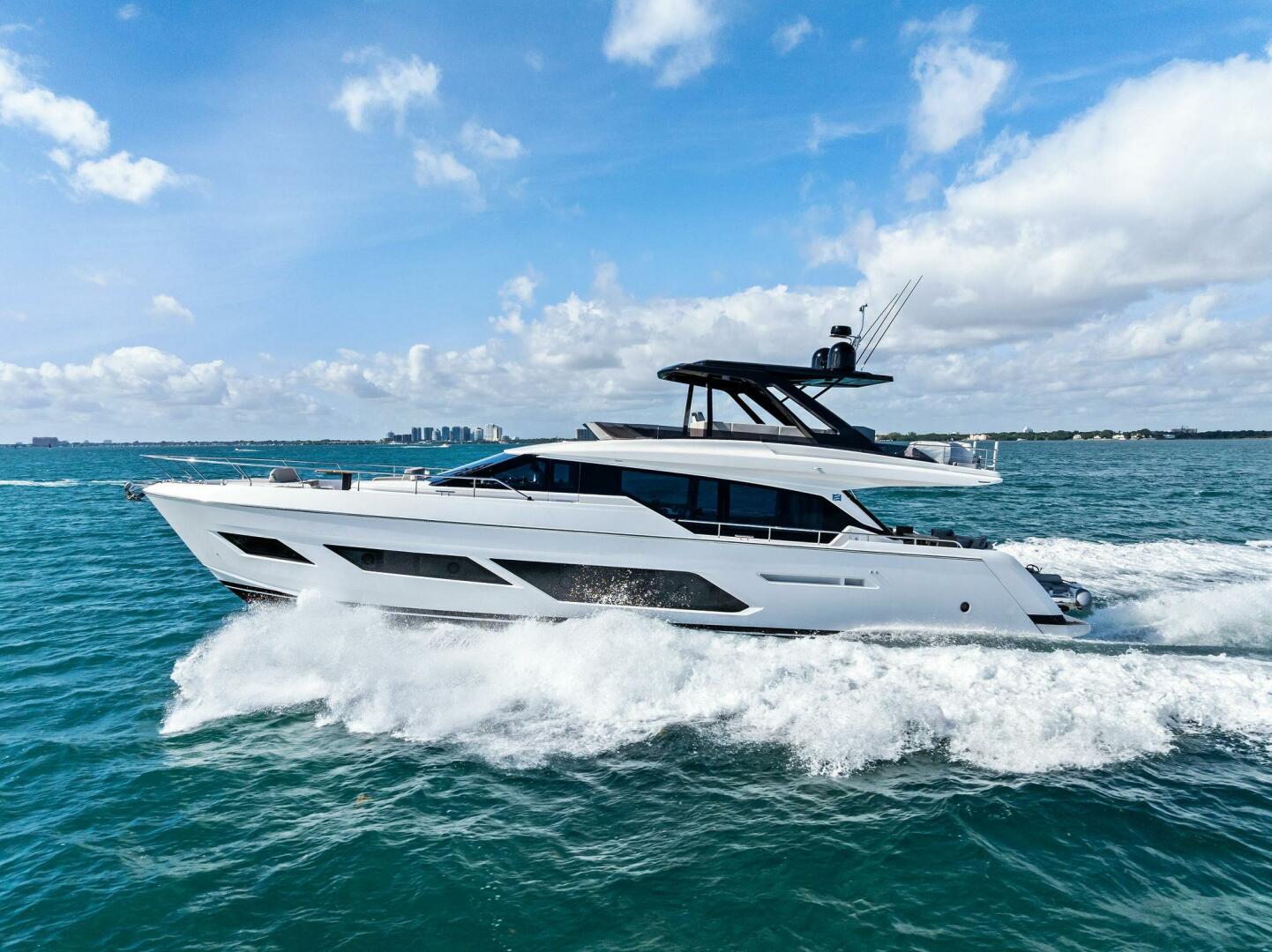 2024 Ferretti Yachts 720 - Image 2
