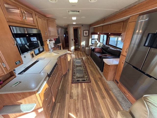 2007 WINNEBAGO TOUR 40TD - Image 11