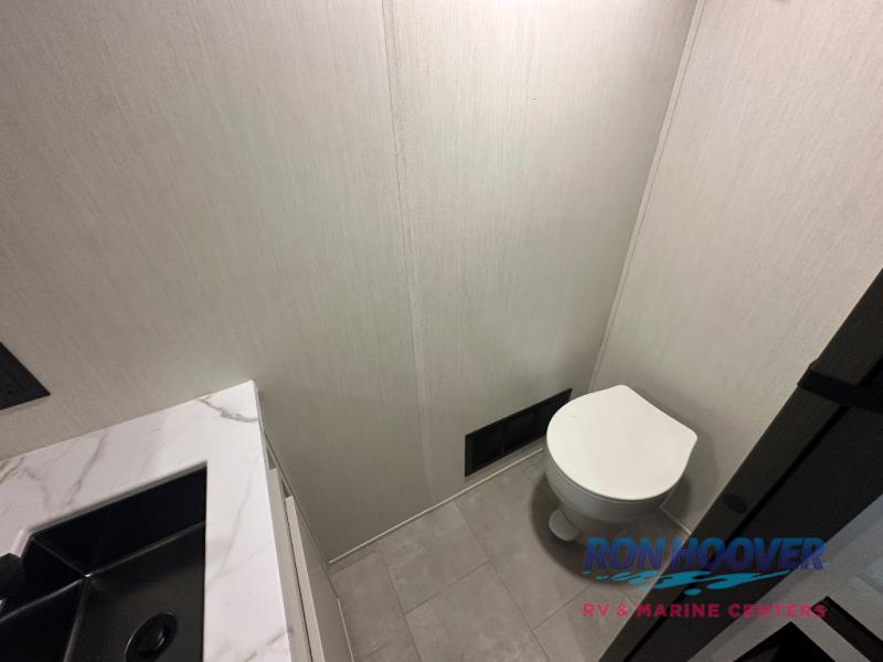 2026 FOREST RIVER 38BNB - Image 36
