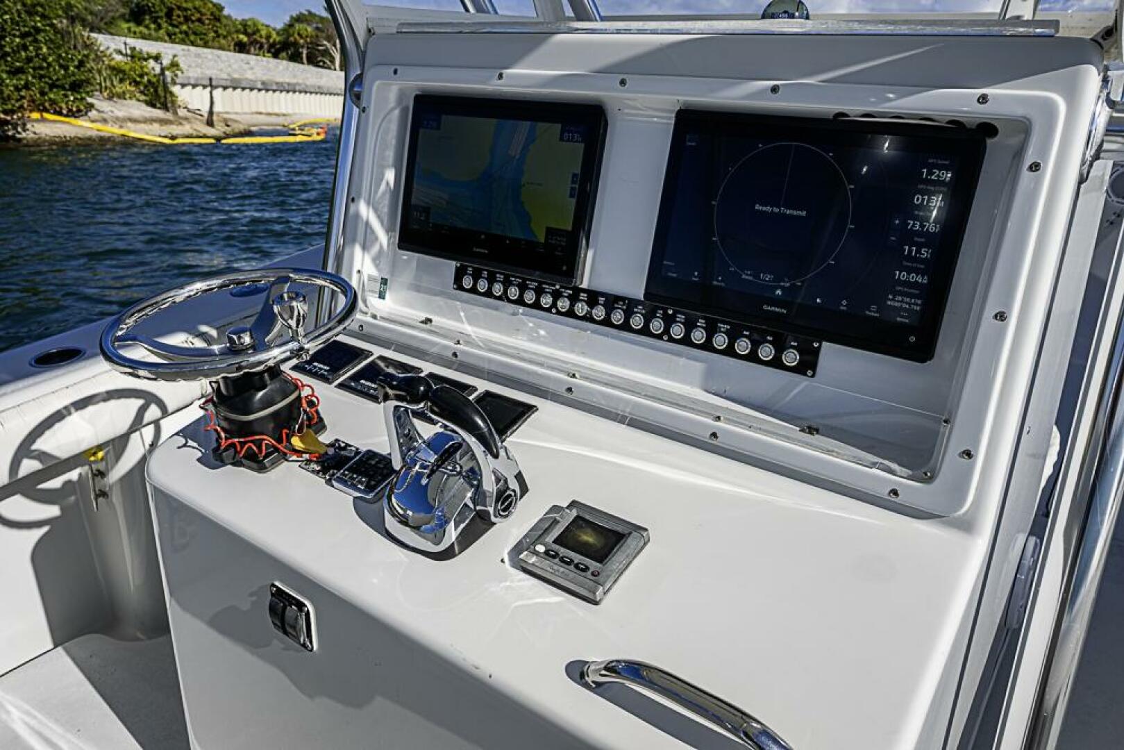 2002 Yellowfin - Image 11