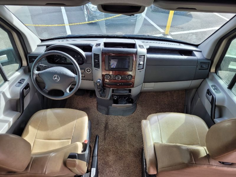 2014 Forest River Solera 24R - Image 4