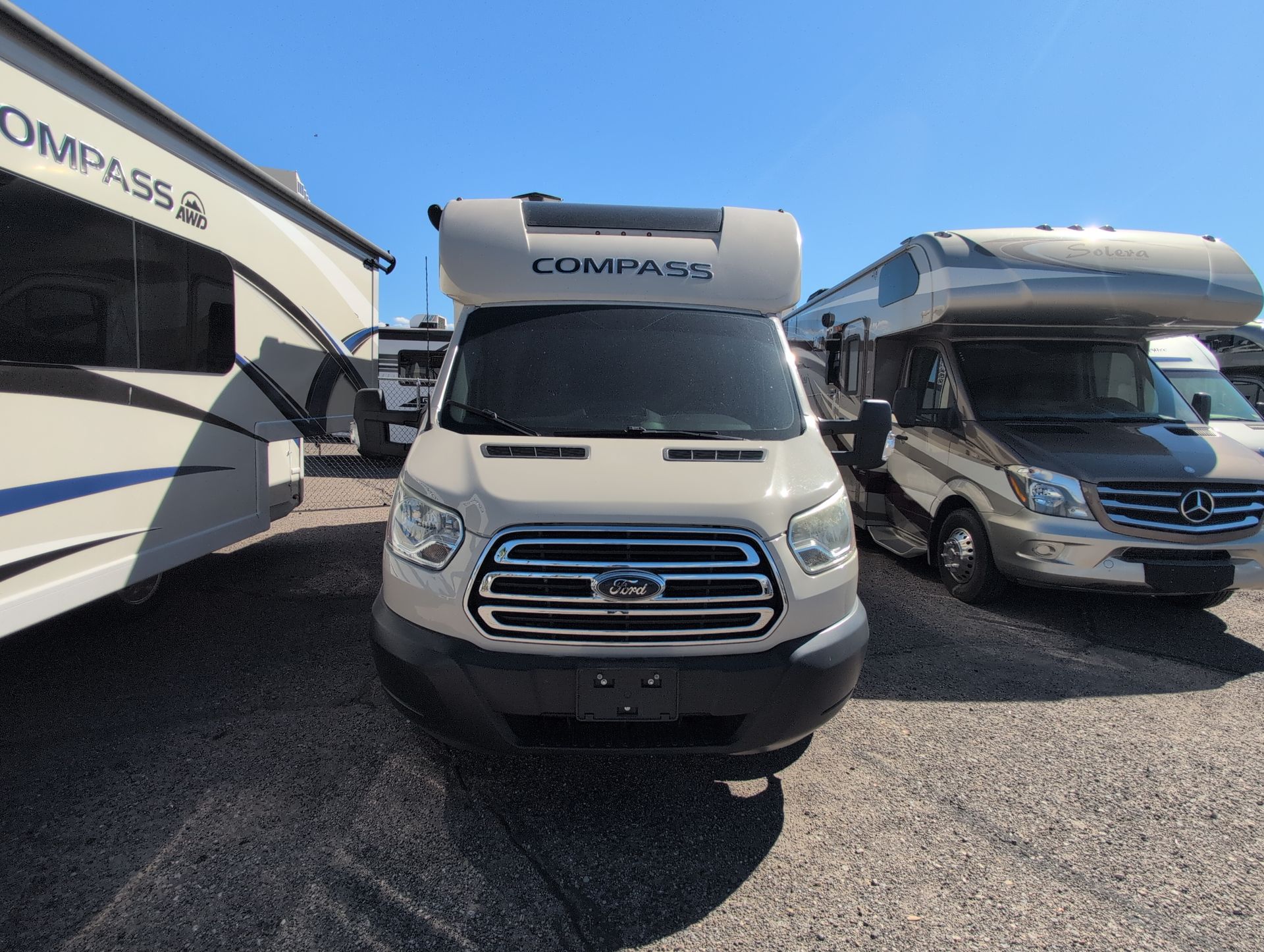 2017 Thor Motor Coach Compass 23TR - Image 3