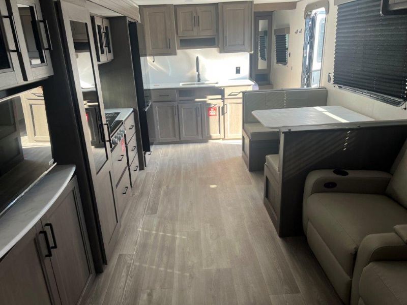 2026 Grand Design Transcend XPLOR 26RBX - Image 9