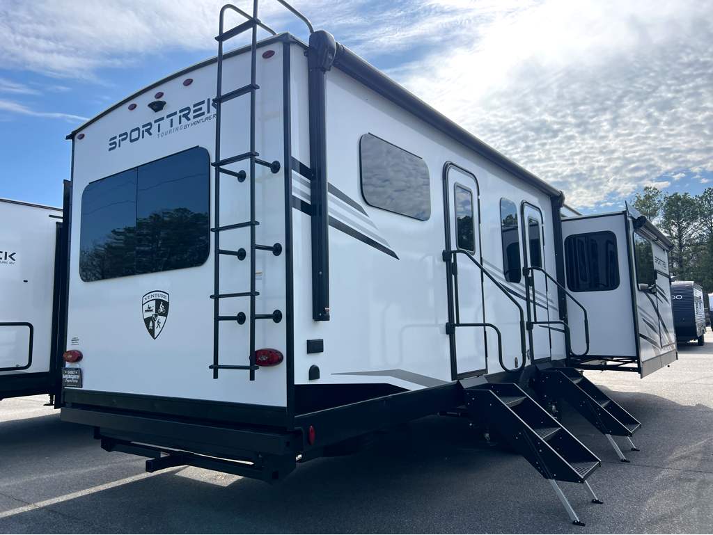 2026 VENTURE RV SPORTTREK 333VMI - Image 4